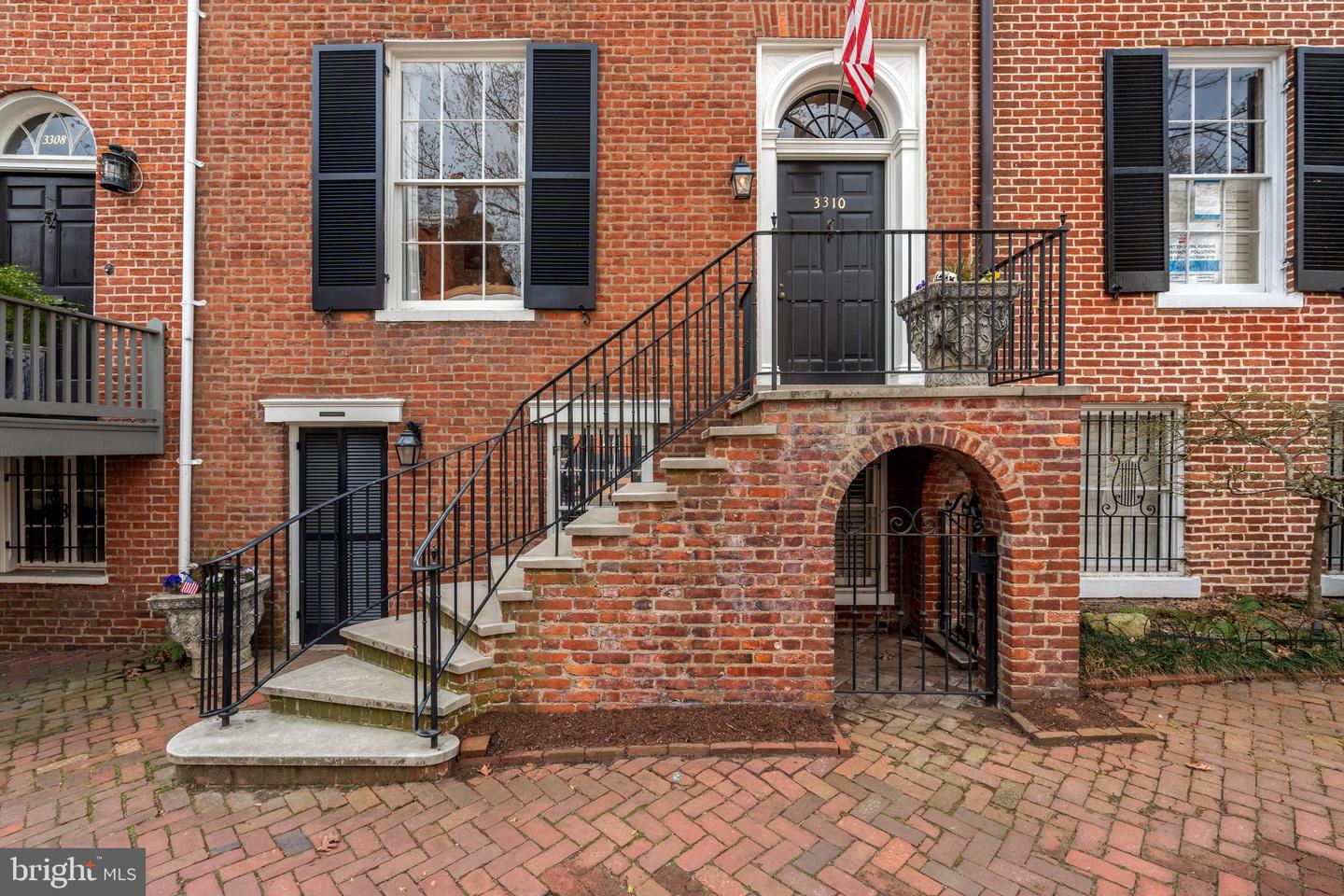 3310 N ST NW, WASHINGTON, District Of Columbia 20007, 4 Bedrooms Bedrooms, ,3 BathroomsBathrooms,Residential,For sale,3310 N ST NW,DCDC2197396 MLS # DCDC2197396