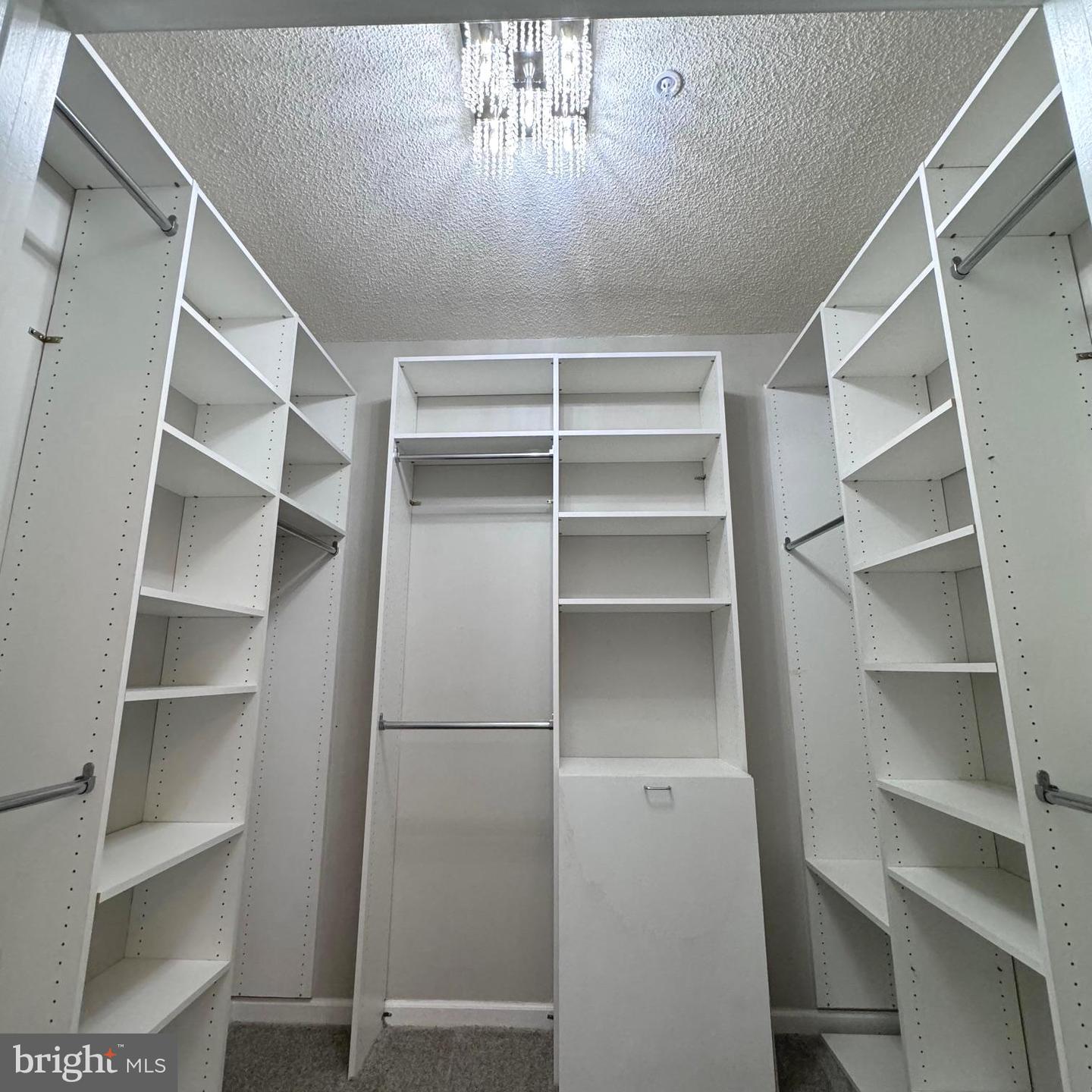 14305 GRAPE HOLLY GRV #25, CENTREVILLE, Virginia 20121, 2 Bedrooms Bedrooms, ,2 BathroomsBathrooms,Residential,For sale,14305 GRAPE HOLLY GRV #25,VAFX2236482 MLS # VAFX2236482