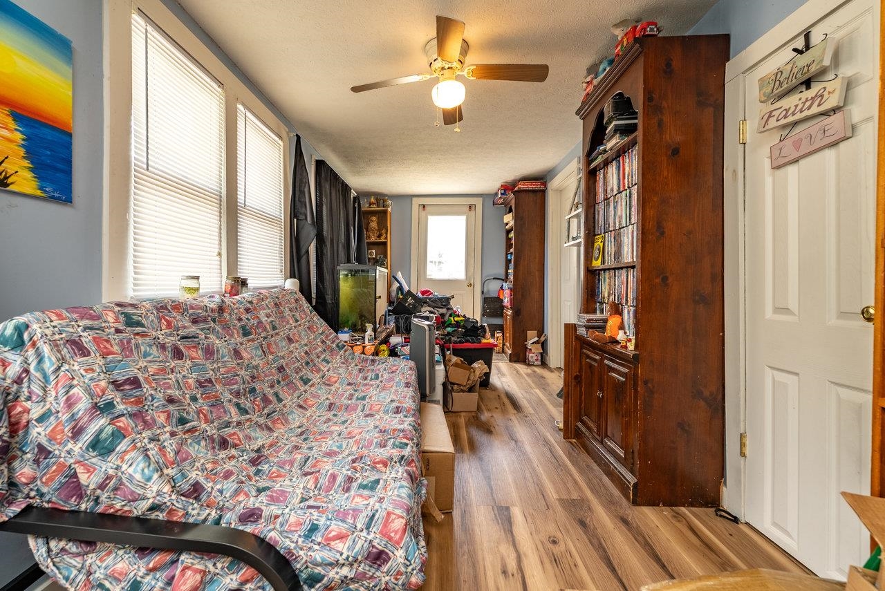 202 JACKSON AVE, ELKTON, Virginia 22827, 4 Bedrooms Bedrooms, ,1 BathroomBathrooms,Residential,202 JACKSON AVE,664050 MLS # 664050