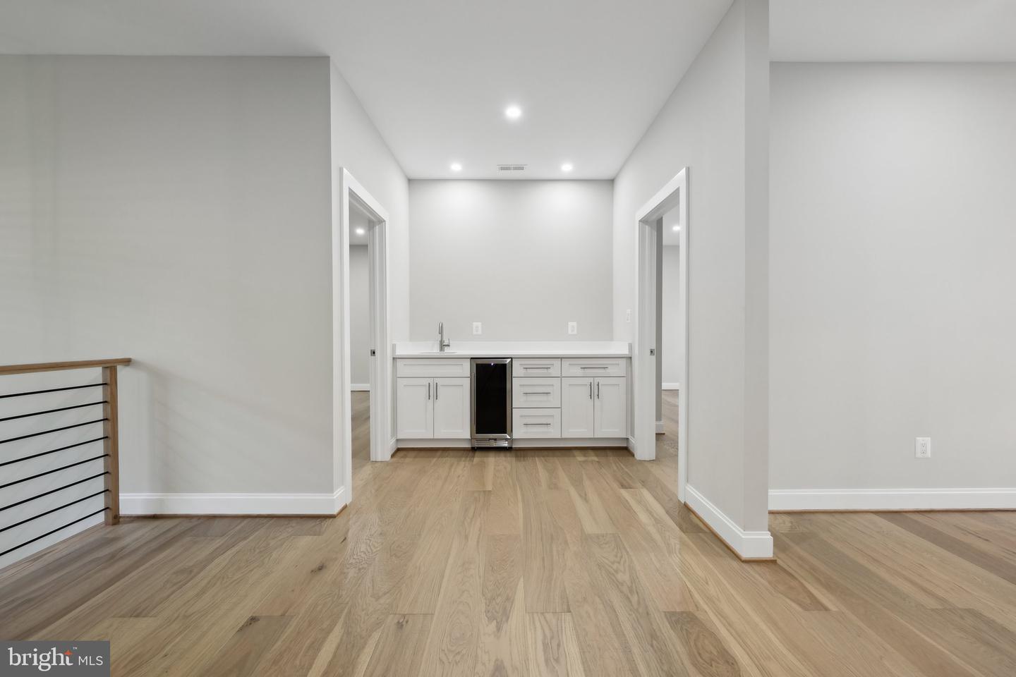 11336 VALE RD, OAKTON, Virginia 22124, 4 Bedrooms Bedrooms, ,5 BathroomsBathrooms,Residential,For sale,11336 VALE RD,VAFX2236532 MLS # VAFX2236532