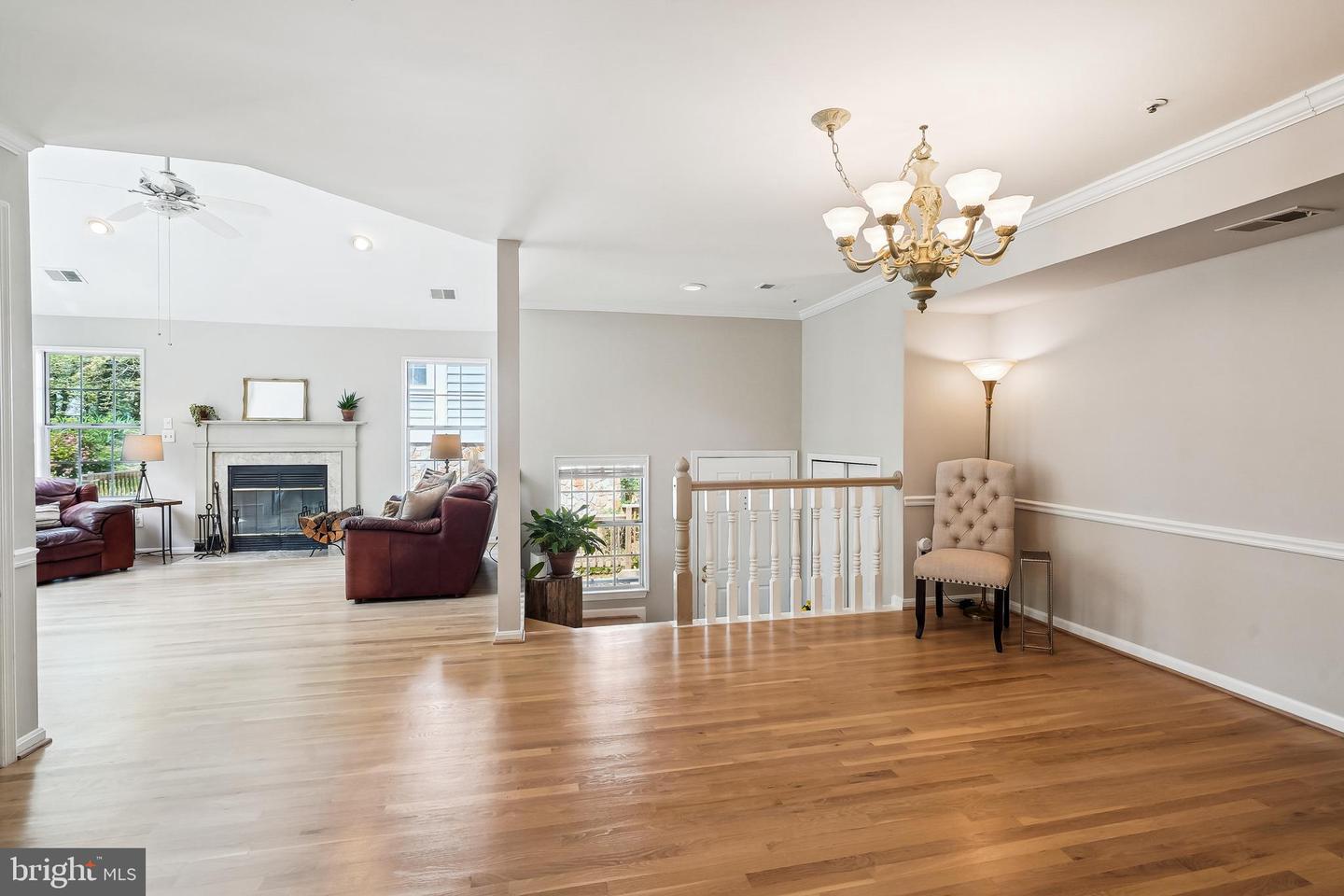 463 FORTRESS WAY, OCCOQUAN, Virginia 22125, 3 Bedrooms Bedrooms, ,3 BathroomsBathrooms,Residential,For sale,463 FORTRESS WAY,VAPW2092904 MLS # VAPW2092904