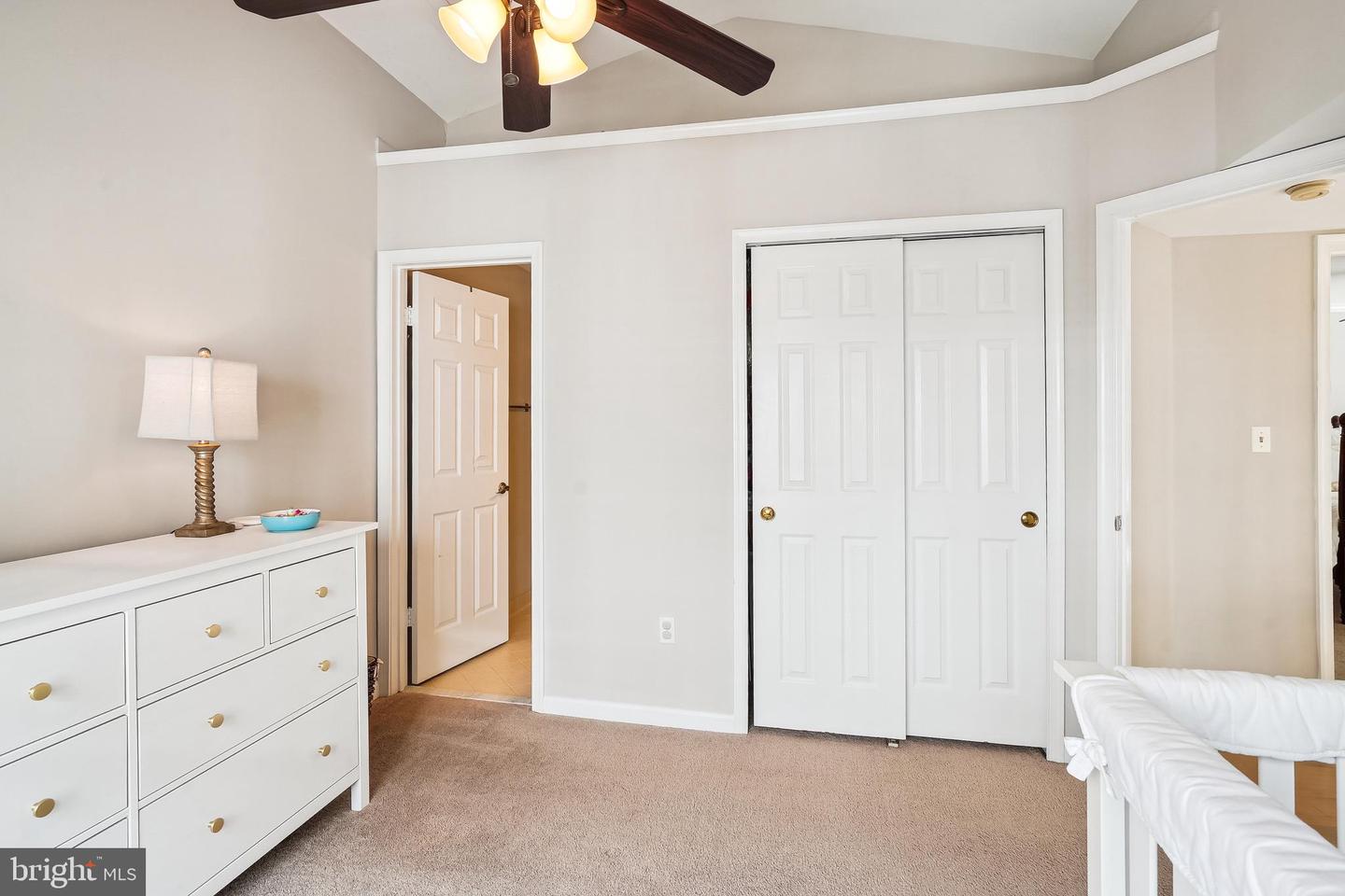 463 FORTRESS WAY, OCCOQUAN, Virginia 22125, 3 Bedrooms Bedrooms, ,3 BathroomsBathrooms,Residential,For sale,463 FORTRESS WAY,VAPW2092904 MLS # VAPW2092904