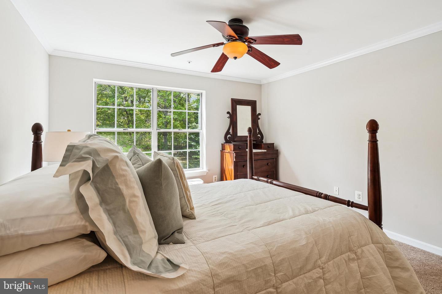 463 FORTRESS WAY, OCCOQUAN, Virginia 22125, 3 Bedrooms Bedrooms, ,3 BathroomsBathrooms,Residential,For sale,463 FORTRESS WAY,VAPW2092904 MLS # VAPW2092904