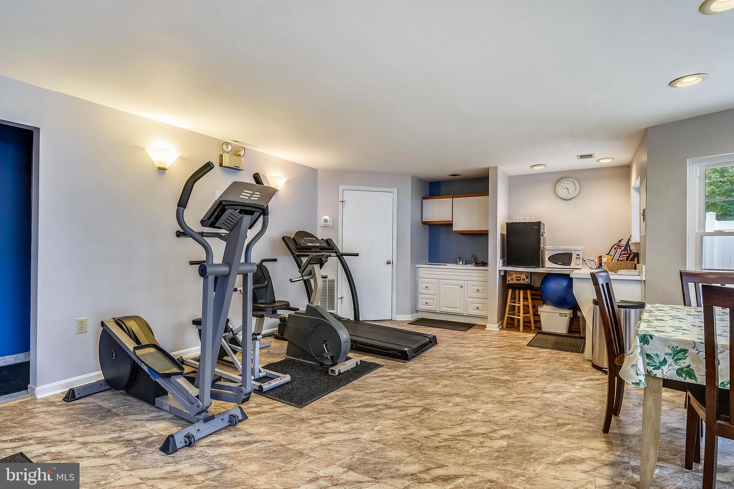 463 FORTRESS WAY, OCCOQUAN, Virginia 22125, 3 Bedrooms Bedrooms, ,3 BathroomsBathrooms,Residential,For sale,463 FORTRESS WAY,VAPW2092904 MLS # VAPW2092904