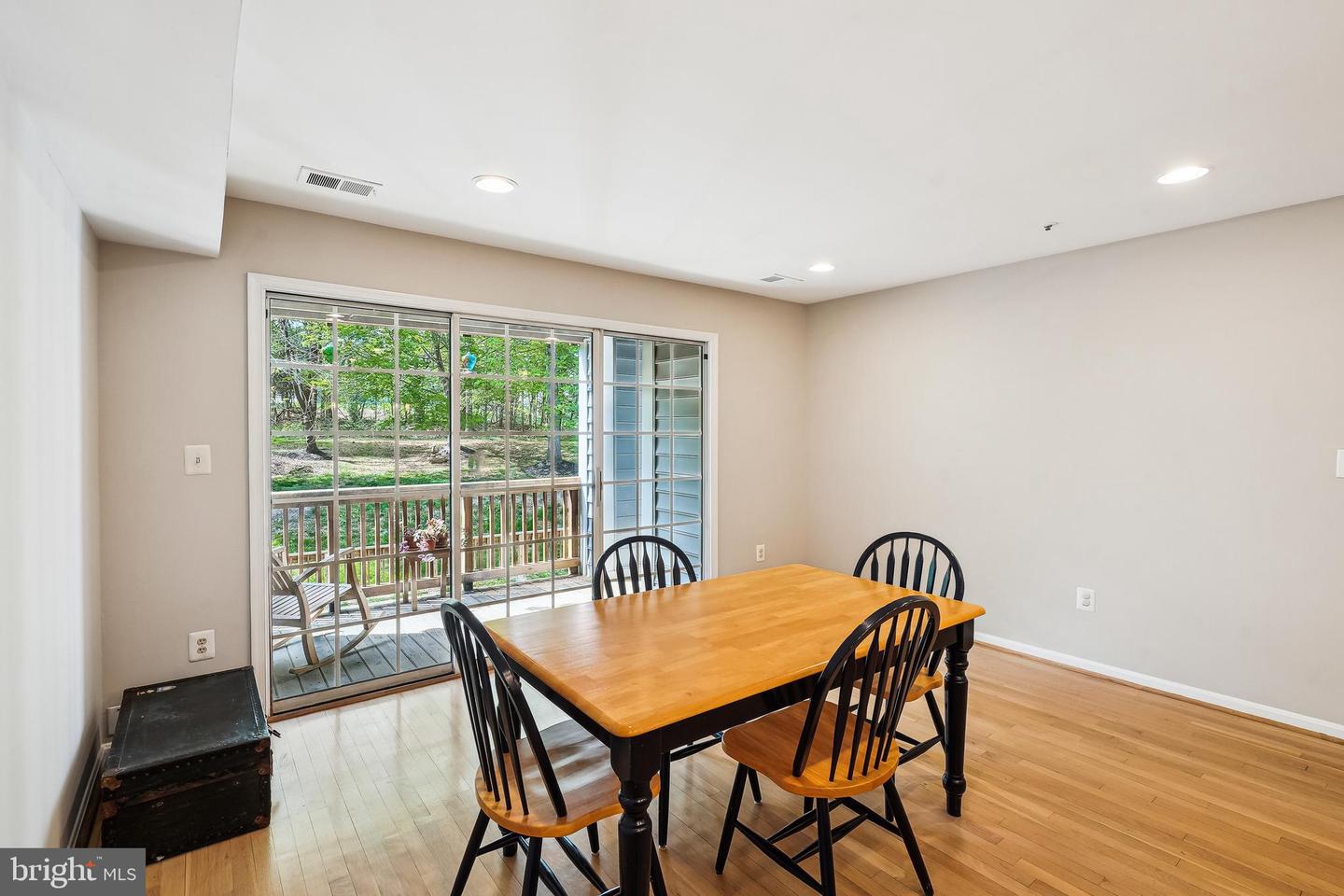463 FORTRESS WAY, OCCOQUAN, Virginia 22125, 3 Bedrooms Bedrooms, ,3 BathroomsBathrooms,Residential,For sale,463 FORTRESS WAY,VAPW2092904 MLS # VAPW2092904