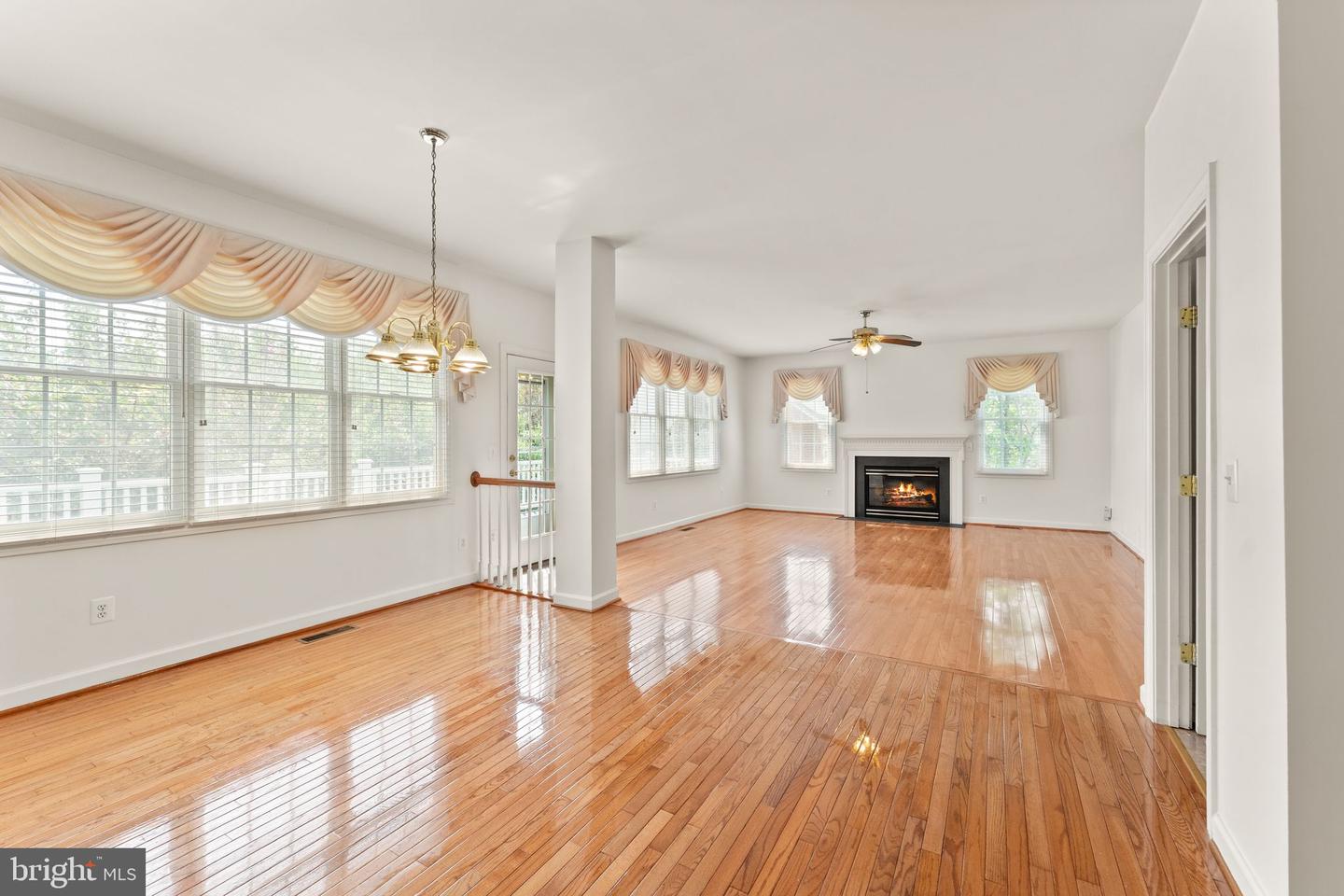 42935 PALLISER CT, LEESBURG, Virginia 20176, 4 Bedrooms Bedrooms, ,4 BathroomsBathrooms,Residential,For sale,42935 PALLISER CT,VALO2094832 MLS # VALO2094832