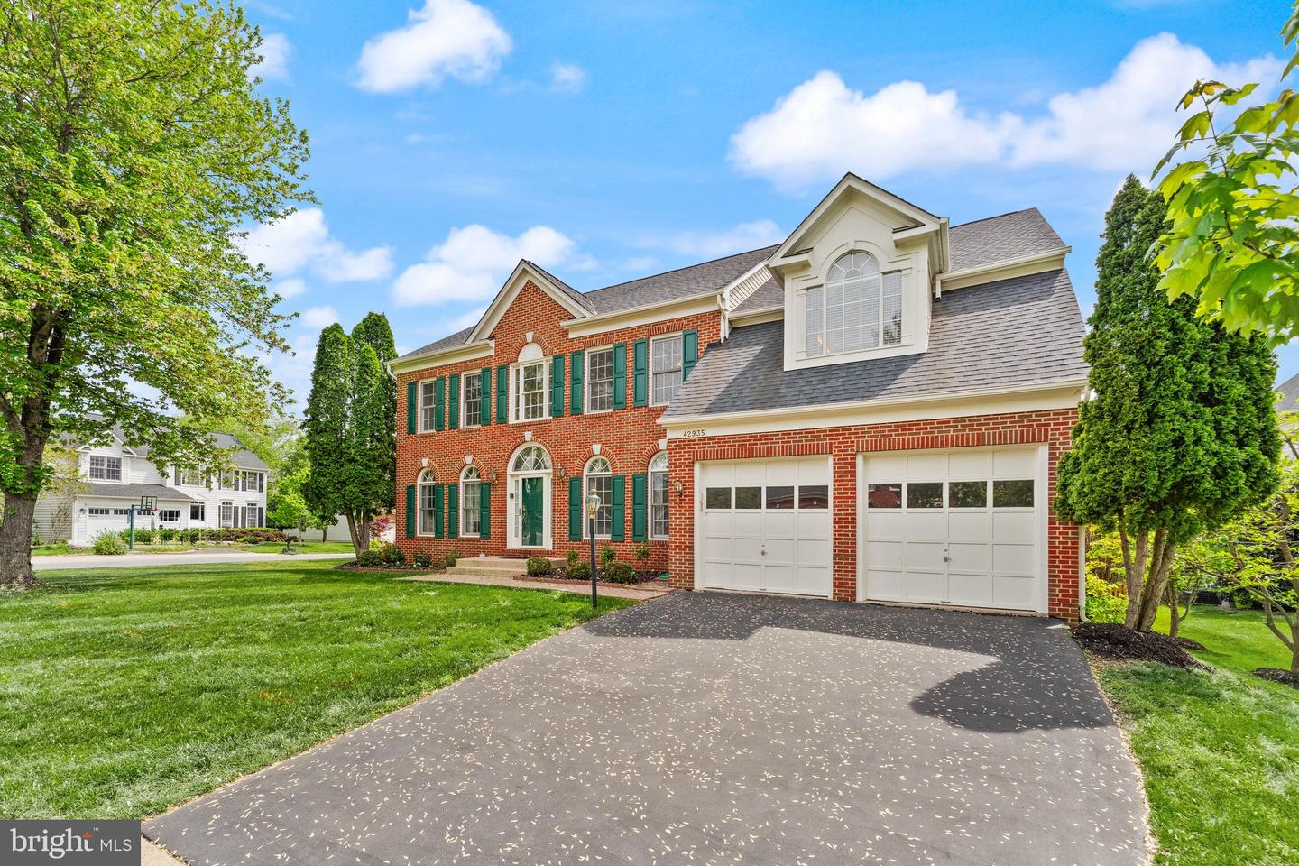 42935 PALLISER CT, LEESBURG, Virginia 20176, 4 Bedrooms Bedrooms, ,4 BathroomsBathrooms,Residential,For sale,42935 PALLISER CT,VALO2094832 MLS # VALO2094832