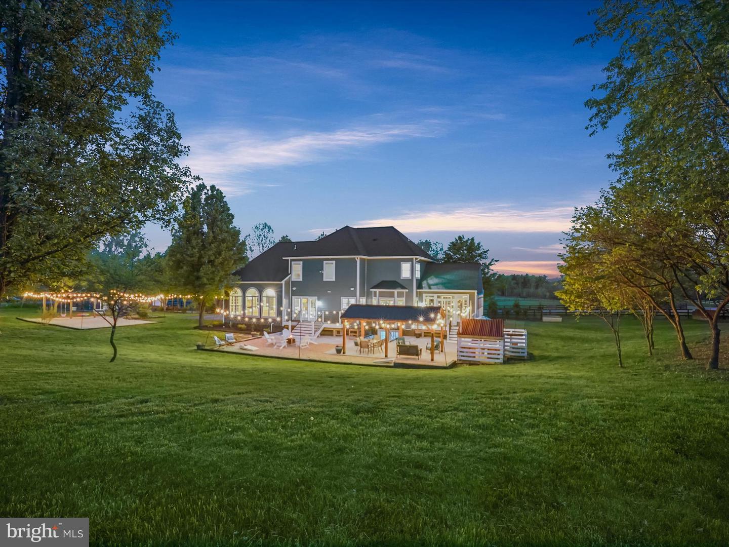 36946 ELAINE PL, PURCELLVILLE, Virginia 20132, 4 Bedrooms Bedrooms, ,4 BathroomsBathrooms,Residential,For sale,36946 ELAINE PL,VALO2094858 MLS # VALO2094858