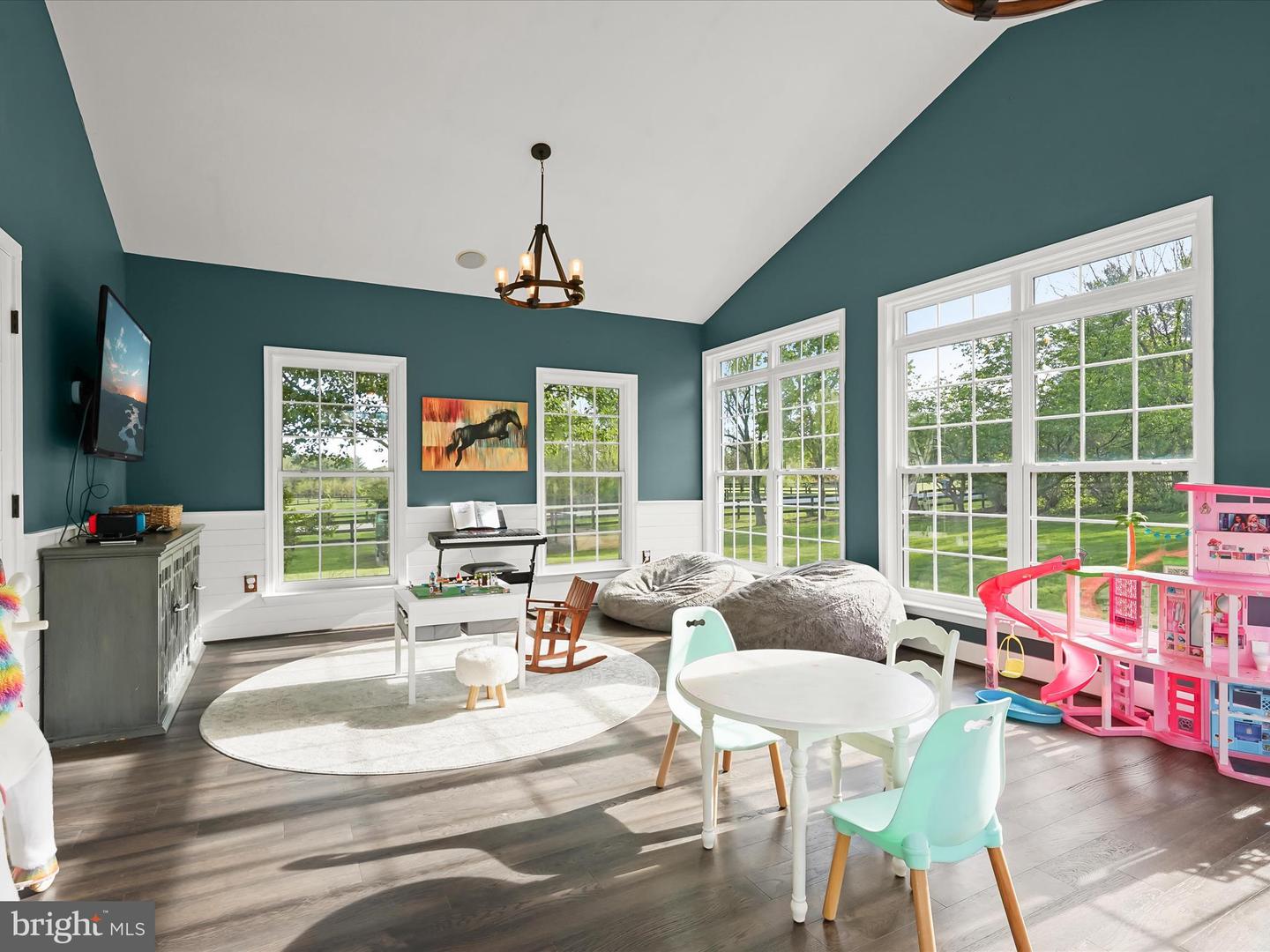 36946 ELAINE PL, PURCELLVILLE, Virginia 20132, 4 Bedrooms Bedrooms, ,4 BathroomsBathrooms,Residential,For sale,36946 ELAINE PL,VALO2094858 MLS # VALO2094858