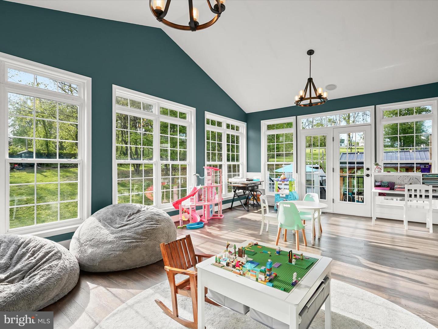 36946 ELAINE PL, PURCELLVILLE, Virginia 20132, 4 Bedrooms Bedrooms, ,4 BathroomsBathrooms,Residential,For sale,36946 ELAINE PL,VALO2094858 MLS # VALO2094858