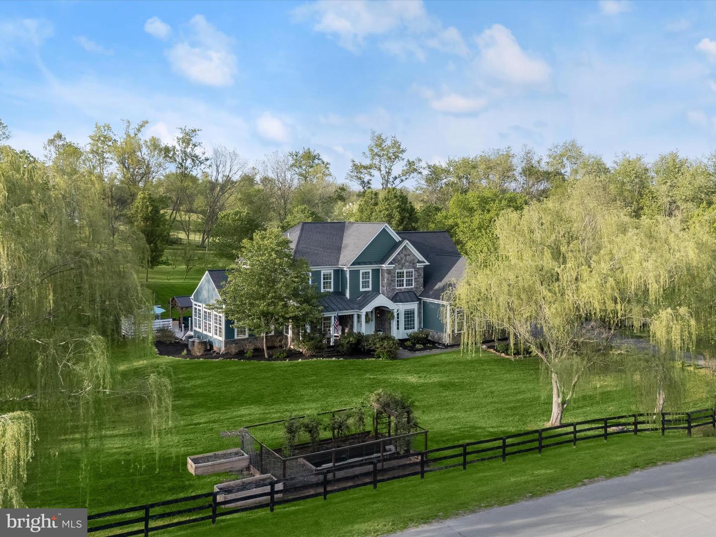 36946 ELAINE PL, PURCELLVILLE, Virginia 20132, 4 Bedrooms Bedrooms, ,4 BathroomsBathrooms,Residential,For sale,36946 ELAINE PL,VALO2094858 MLS # VALO2094858