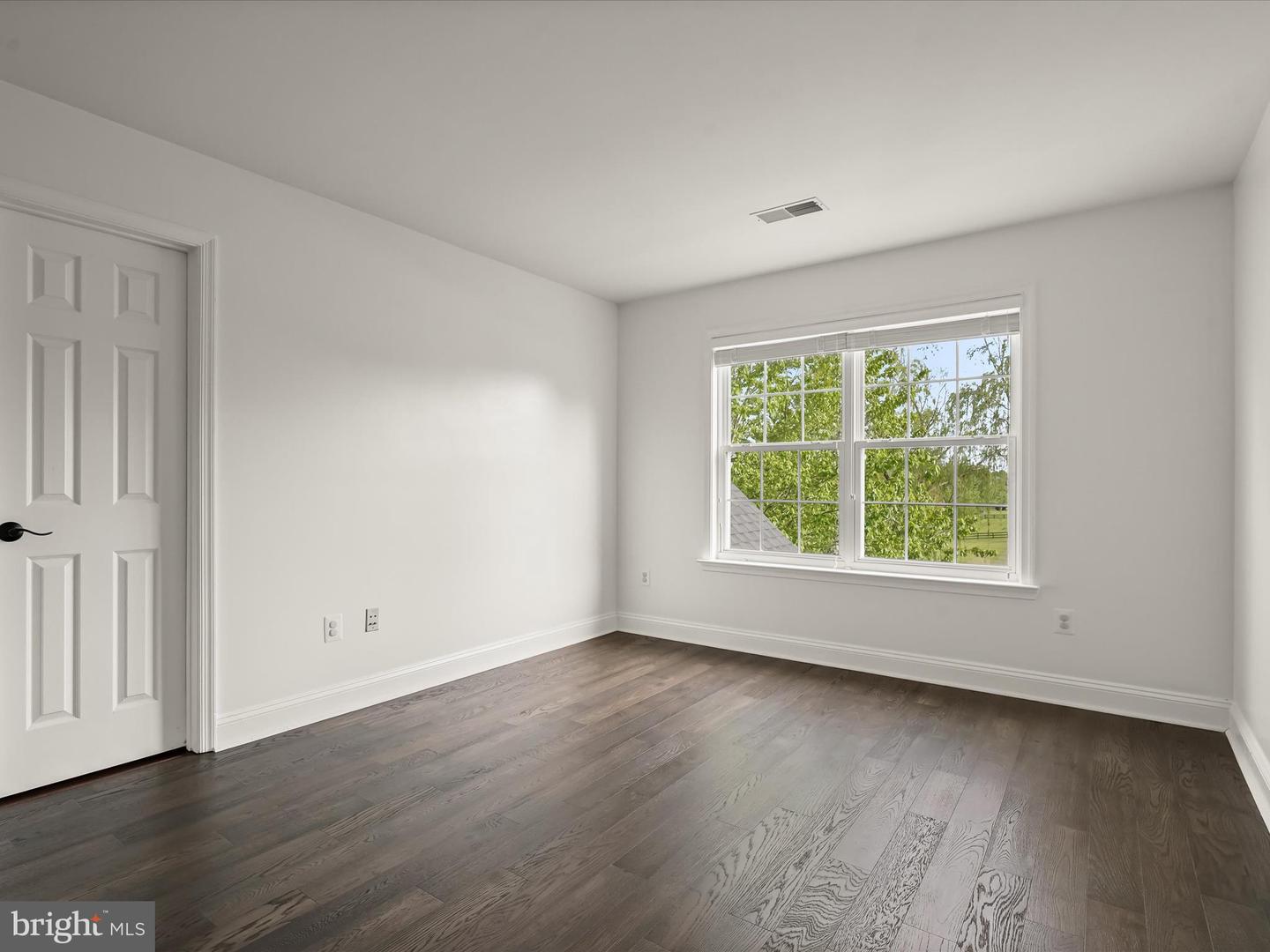 36946 ELAINE PL, PURCELLVILLE, Virginia 20132, 4 Bedrooms Bedrooms, ,4 BathroomsBathrooms,Residential,For sale,36946 ELAINE PL,VALO2094858 MLS # VALO2094858