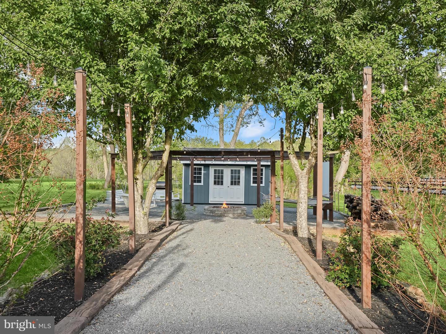 36946 ELAINE PL, PURCELLVILLE, Virginia 20132, 4 Bedrooms Bedrooms, ,4 BathroomsBathrooms,Residential,For sale,36946 ELAINE PL,VALO2094858 MLS # VALO2094858