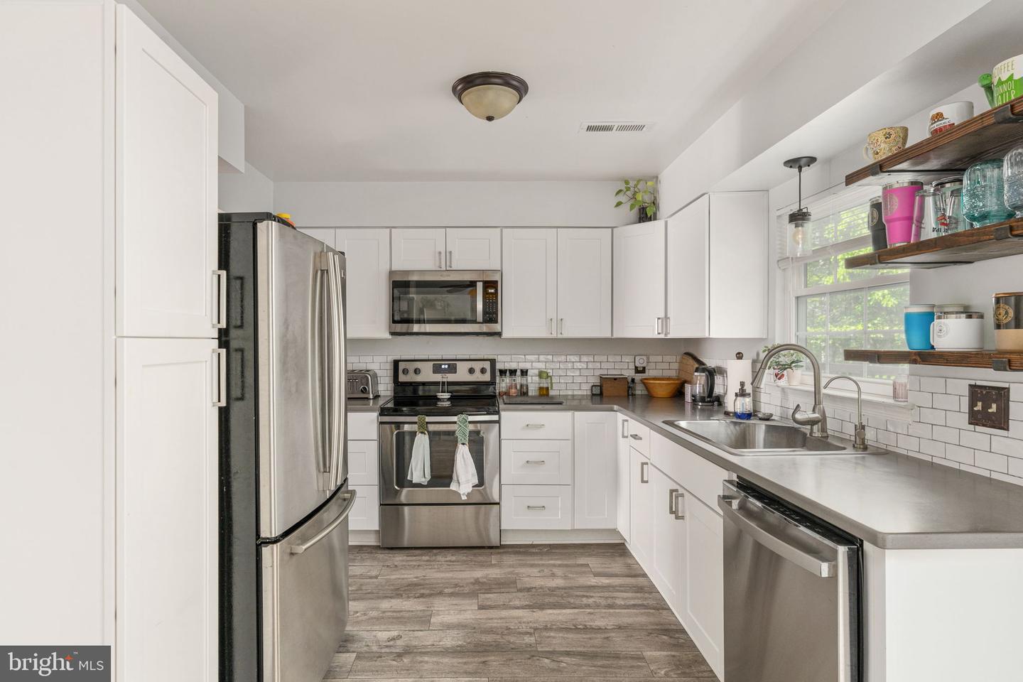3468 AVIARY WAY, WOODBRIDGE, Virginia 22192, 3 Bedrooms Bedrooms, ,2 BathroomsBathrooms,Residential,For sale,3468 AVIARY WAY,VAPW2093172 MLS # VAPW2093172