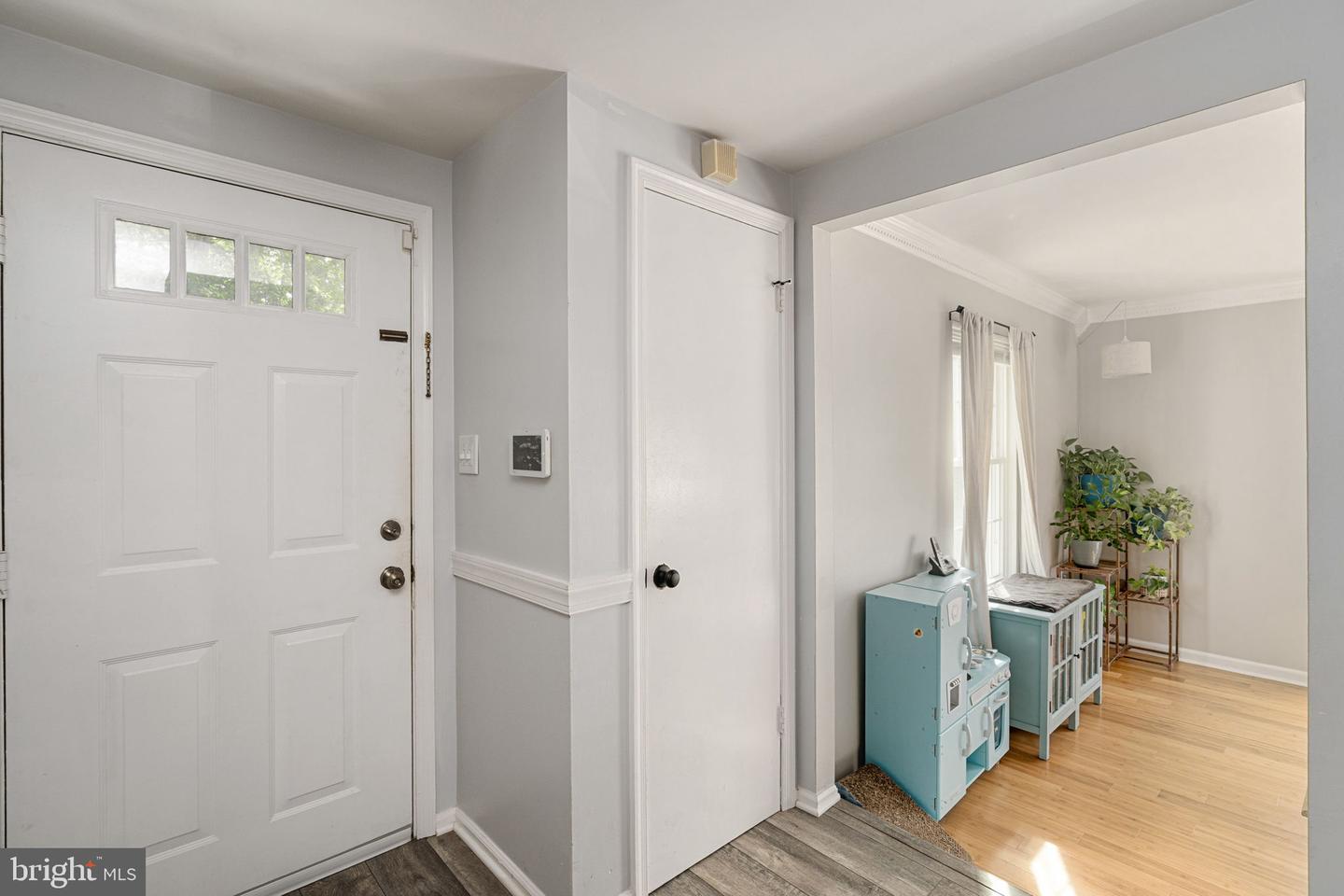 3468 AVIARY WAY, WOODBRIDGE, Virginia 22192, 3 Bedrooms Bedrooms, ,2 BathroomsBathrooms,Residential,For sale,3468 AVIARY WAY,VAPW2093172 MLS # VAPW2093172