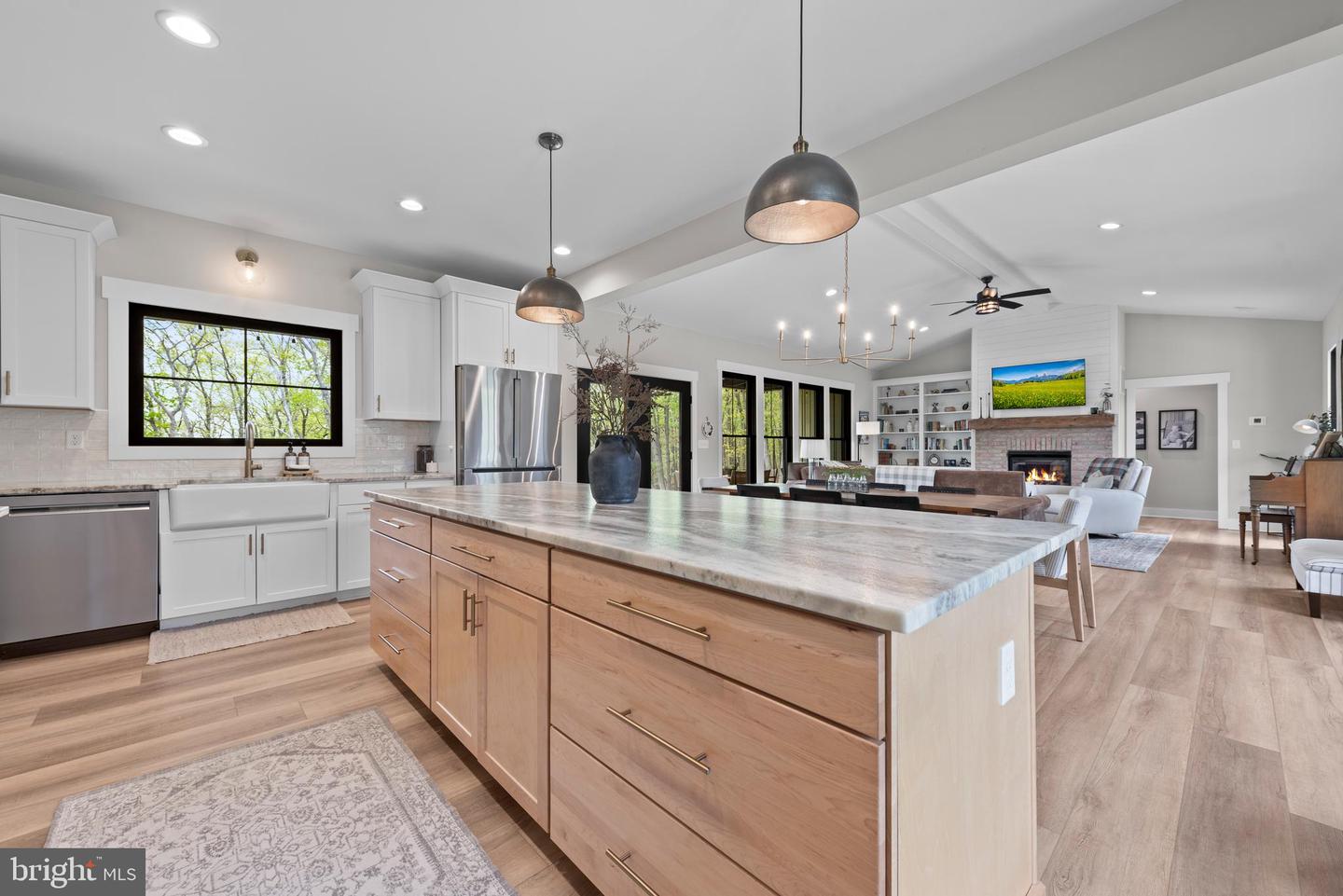 761 FALL RUN LN, WINCHESTER, Virginia 22602, 3 Bedrooms Bedrooms, ,2 BathroomsBathrooms,Residential,For sale,761 FALL RUN LN,VAFV2033692 MLS # VAFV2033692