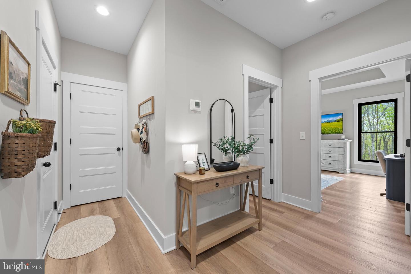 761 FALL RUN LN, WINCHESTER, Virginia 22602, 3 Bedrooms Bedrooms, ,2 BathroomsBathrooms,Residential,For sale,761 FALL RUN LN,VAFV2033692 MLS # VAFV2033692