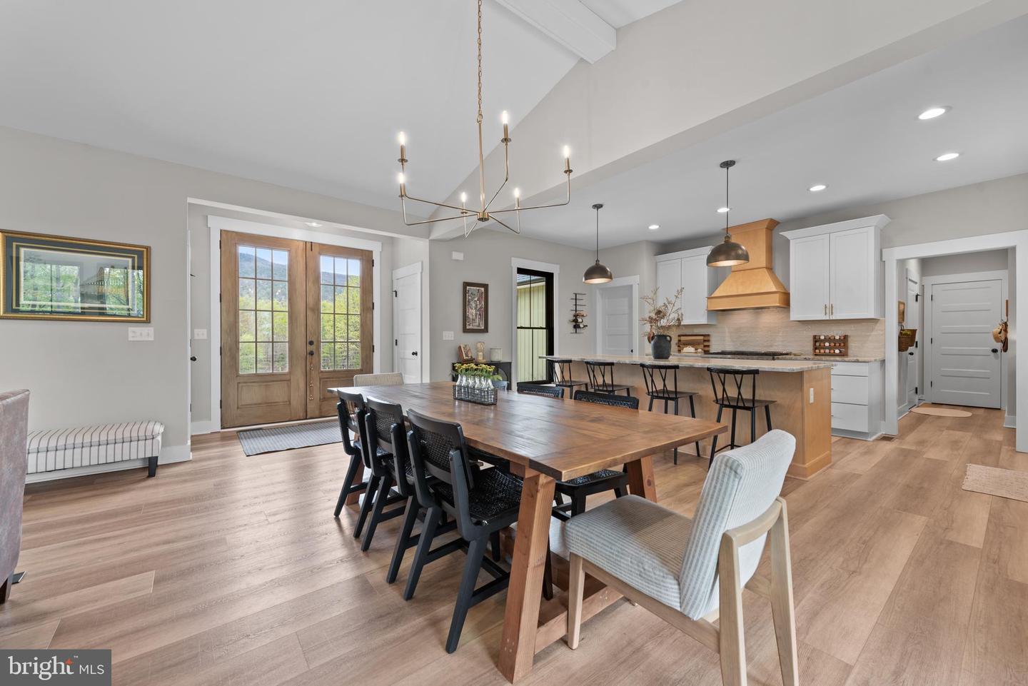 761 FALL RUN LN, WINCHESTER, Virginia 22602, 3 Bedrooms Bedrooms, ,2 BathroomsBathrooms,Residential,For sale,761 FALL RUN LN,VAFV2033692 MLS # VAFV2033692