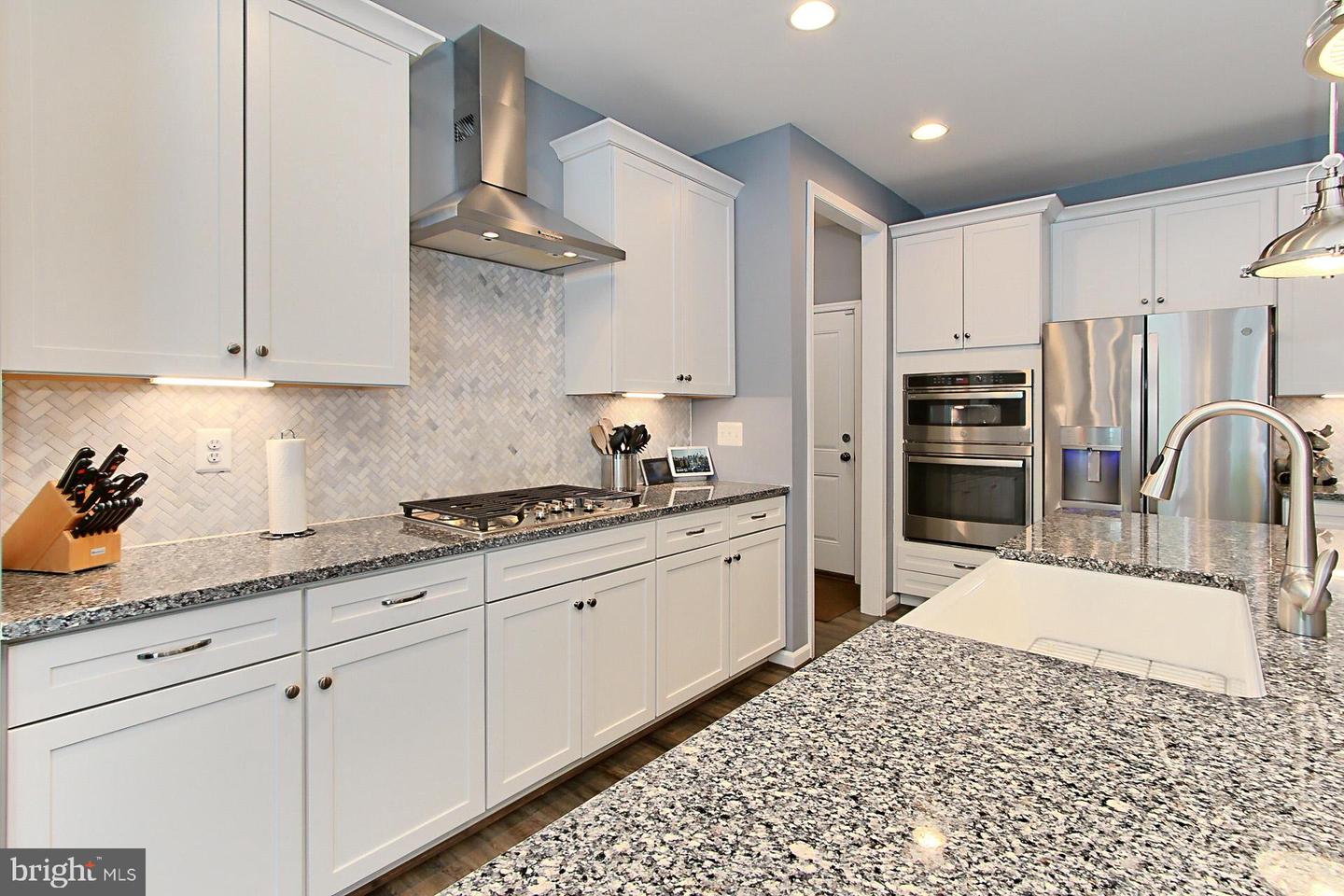 108 CHIMNEY SWIFT RD, FREDERICKSBURG, Virginia 22406, 5 Bedrooms Bedrooms, ,4 BathroomsBathrooms,Residential,For sale,108 CHIMNEY SWIFT RD,VAST2038200 MLS # VAST2038200