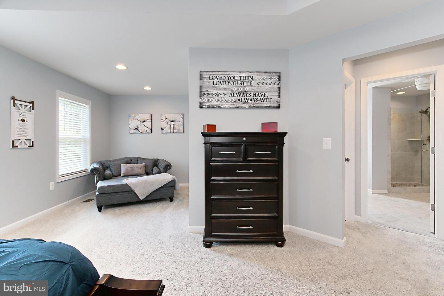 108 CHIMNEY SWIFT RD, FREDERICKSBURG, Virginia 22406, 5 Bedrooms Bedrooms, ,4 BathroomsBathrooms,Residential,For sale,108 CHIMNEY SWIFT RD,VAST2038200 MLS # VAST2038200