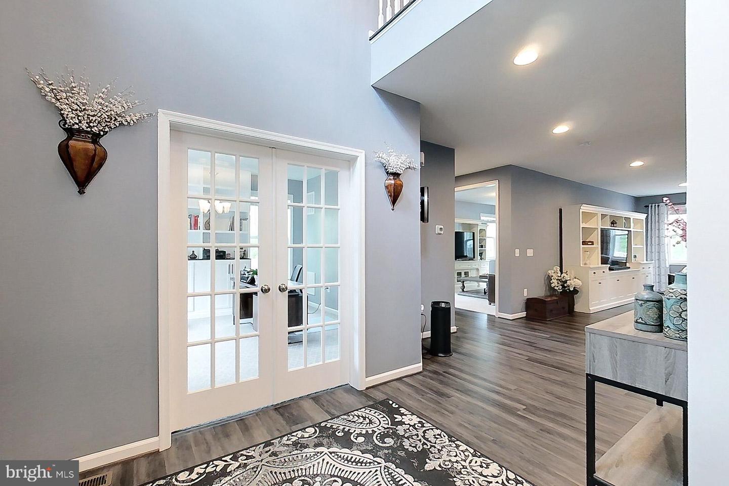 108 CHIMNEY SWIFT RD, FREDERICKSBURG, Virginia 22406, 5 Bedrooms Bedrooms, ,4 BathroomsBathrooms,Residential,For sale,108 CHIMNEY SWIFT RD,VAST2038200 MLS # VAST2038200
