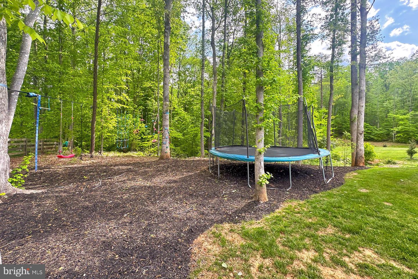 108 CHIMNEY SWIFT RD, FREDERICKSBURG, Virginia 22406, 5 Bedrooms Bedrooms, ,4 BathroomsBathrooms,Residential,For sale,108 CHIMNEY SWIFT RD,VAST2038200 MLS # VAST2038200
