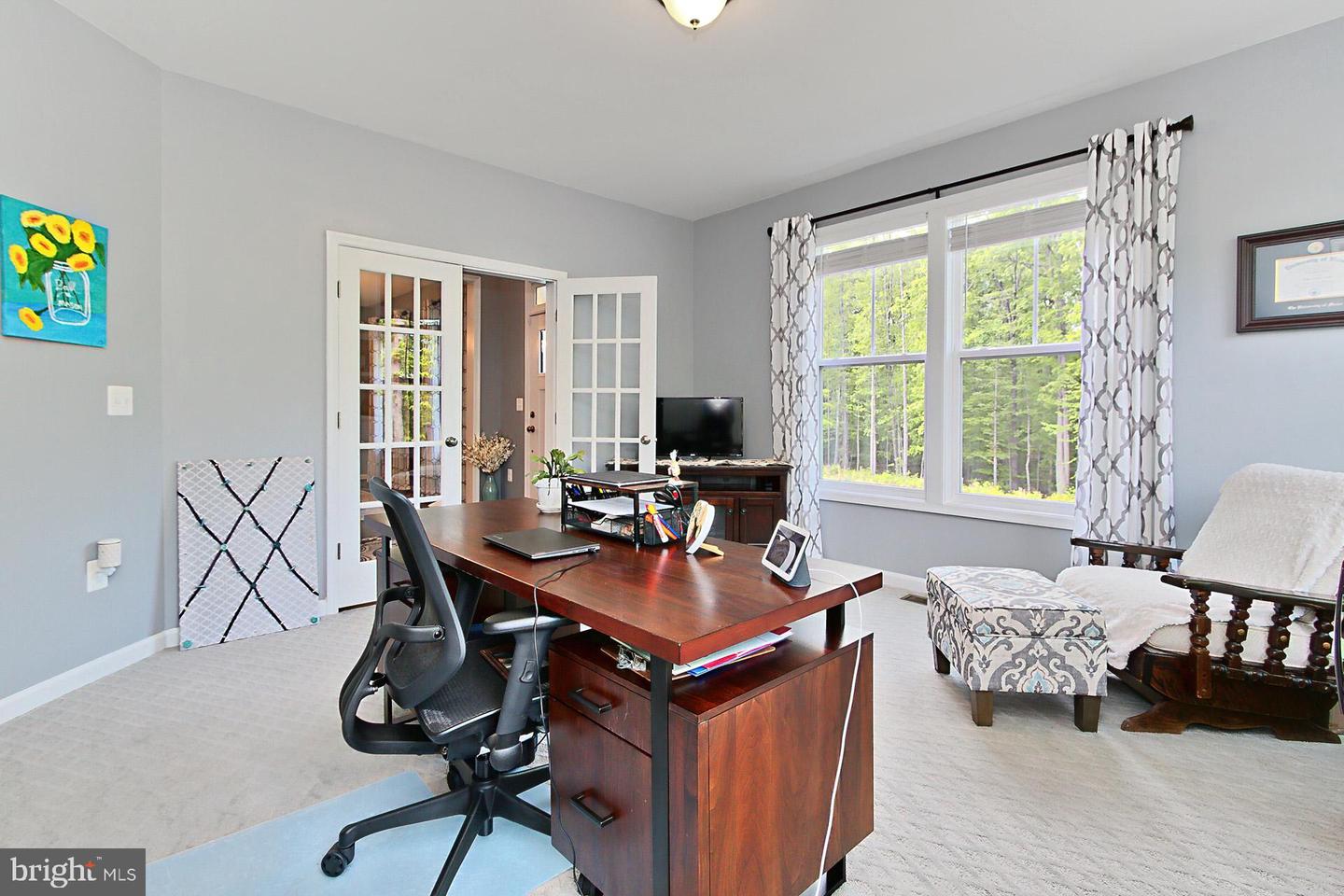 108 CHIMNEY SWIFT RD, FREDERICKSBURG, Virginia 22406, 5 Bedrooms Bedrooms, ,4 BathroomsBathrooms,Residential,For sale,108 CHIMNEY SWIFT RD,VAST2038200 MLS # VAST2038200