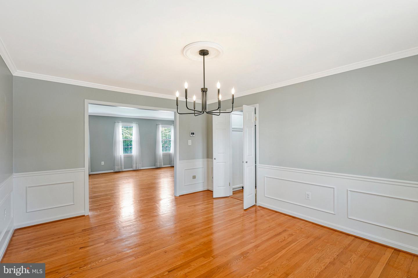 1204 PINE HILL RD, MCLEAN, Virginia 22101, 3 Bedrooms Bedrooms, ,3 BathroomsBathrooms,Residential,For sale,1204 PINE HILL RD,VAFX2236698 MLS # VAFX2236698