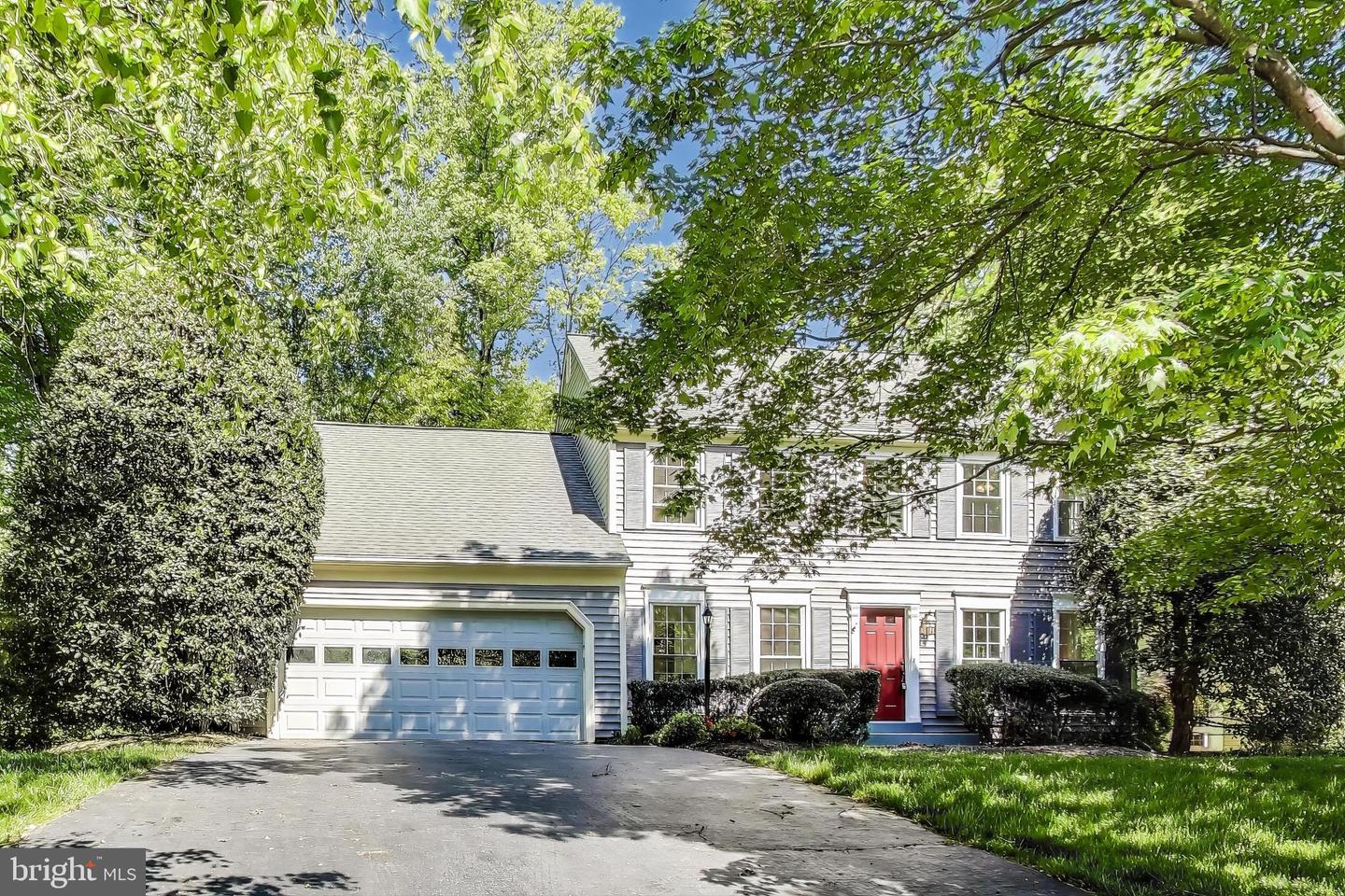 12148 DARNLEY RD, WOODBRIDGE, Virginia 22192, 5 Bedrooms Bedrooms, ,3 BathroomsBathrooms,Residential,For sale,12148 DARNLEY RD,VAPW2093194 MLS # VAPW2093194