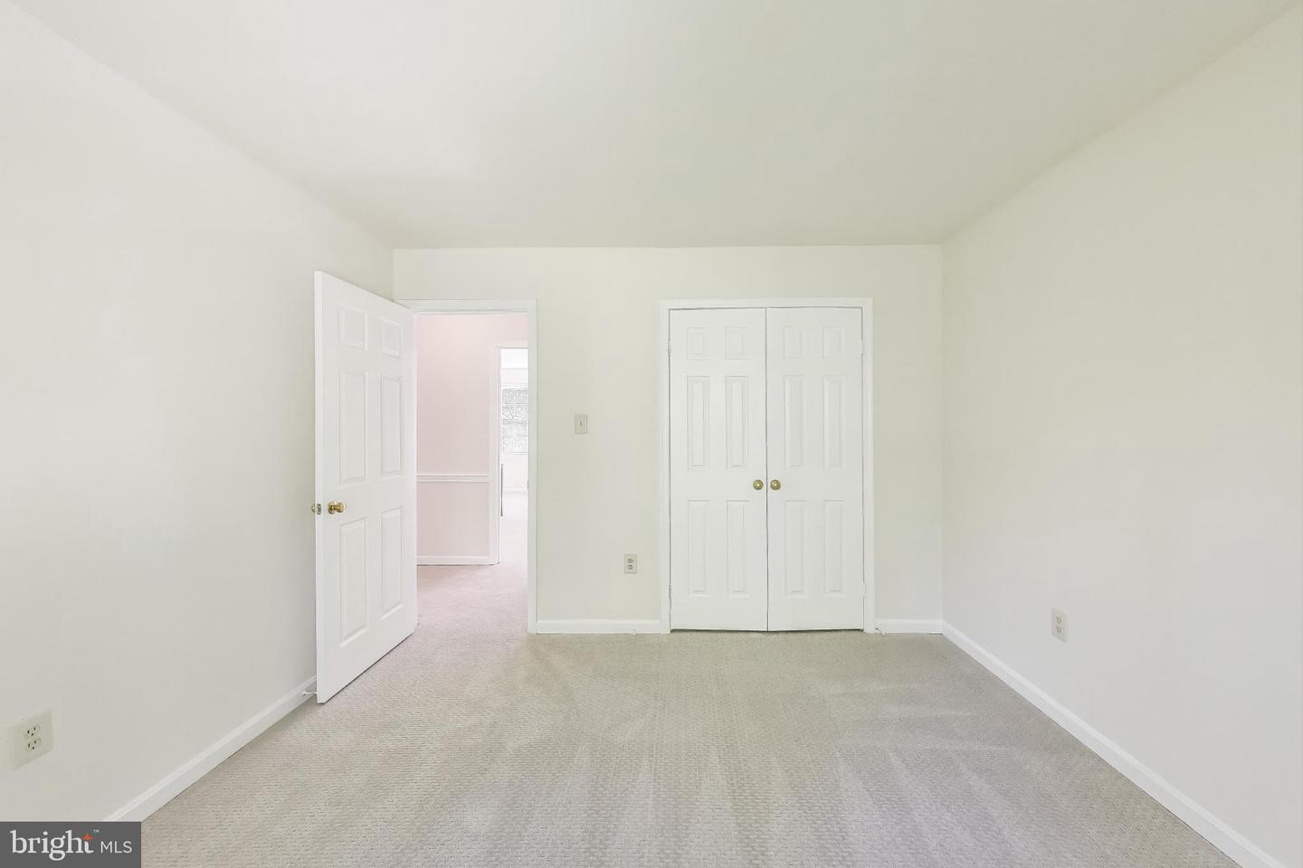 12148 DARNLEY RD, WOODBRIDGE, Virginia 22192, 5 Bedrooms Bedrooms, ,3 BathroomsBathrooms,Residential,For sale,12148 DARNLEY RD,VAPW2093194 MLS # VAPW2093194