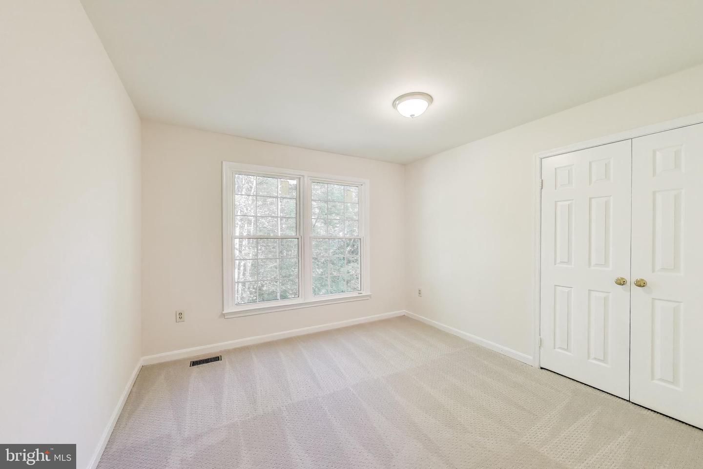 12148 DARNLEY RD, WOODBRIDGE, Virginia 22192, 5 Bedrooms Bedrooms, ,3 BathroomsBathrooms,Residential,For sale,12148 DARNLEY RD,VAPW2093194 MLS # VAPW2093194