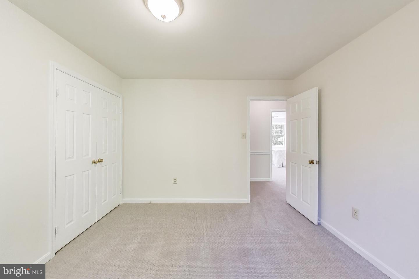 12148 DARNLEY RD, WOODBRIDGE, Virginia 22192, 5 Bedrooms Bedrooms, ,3 BathroomsBathrooms,Residential,For sale,12148 DARNLEY RD,VAPW2093194 MLS # VAPW2093194