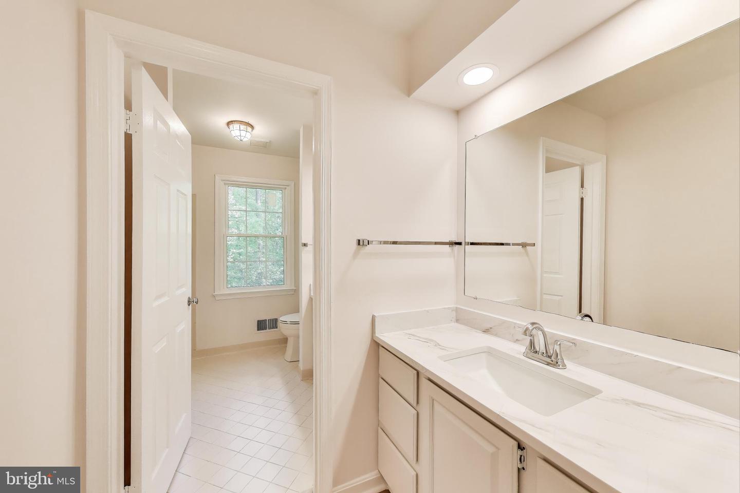 12148 DARNLEY RD, WOODBRIDGE, Virginia 22192, 5 Bedrooms Bedrooms, ,3 BathroomsBathrooms,Residential,For sale,12148 DARNLEY RD,VAPW2093194 MLS # VAPW2093194