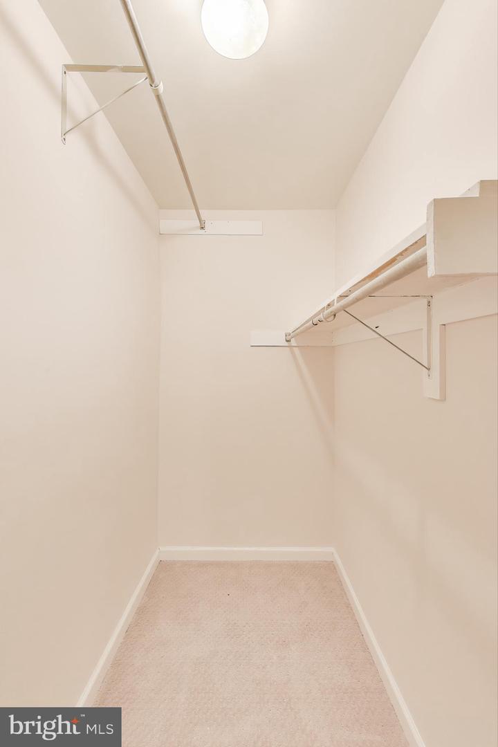 12148 DARNLEY RD, WOODBRIDGE, Virginia 22192, 5 Bedrooms Bedrooms, ,3 BathroomsBathrooms,Residential,For sale,12148 DARNLEY RD,VAPW2093194 MLS # VAPW2093194