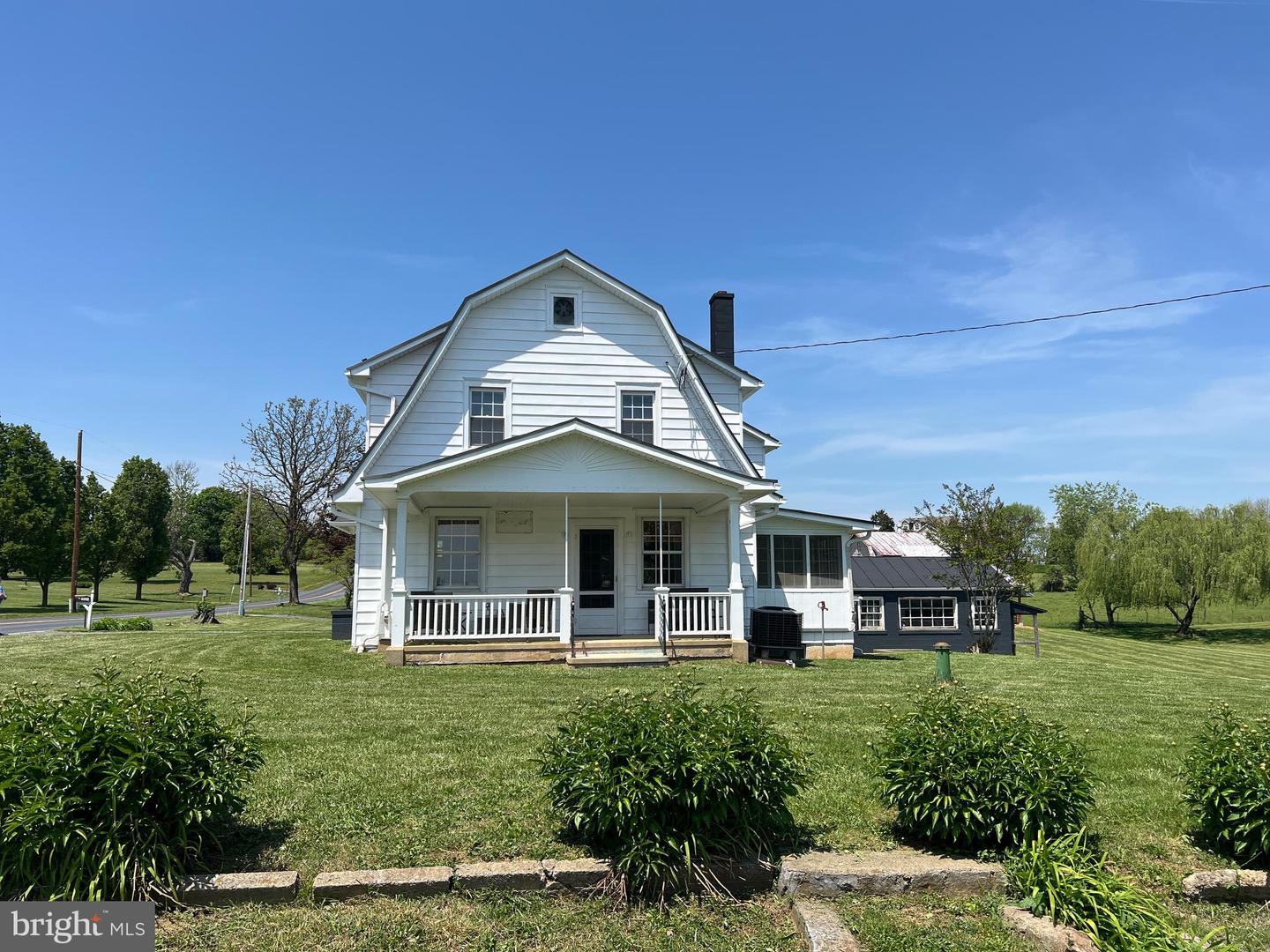 1928 ORANDA RD, STRASBURG, Virginia 22657, 3 Bedrooms Bedrooms, ,2 BathroomsBathrooms,Residential,For sale,1928 ORANDA RD,VASH2011276 MLS # VASH2011276