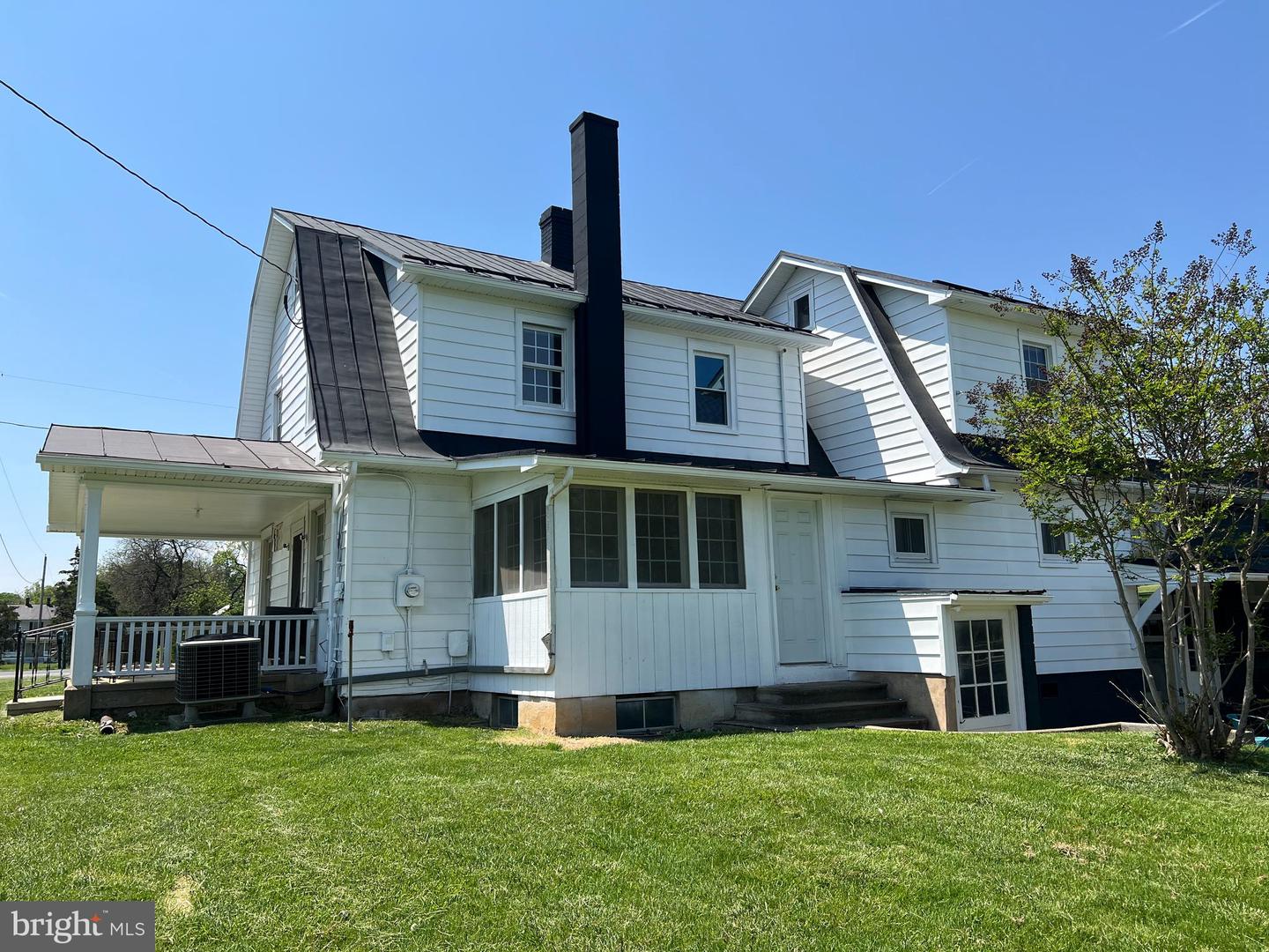 1928 ORANDA RD, STRASBURG, Virginia 22657, 3 Bedrooms Bedrooms, ,2 BathroomsBathrooms,Residential,For sale,1928 ORANDA RD,VASH2011276 MLS # VASH2011276