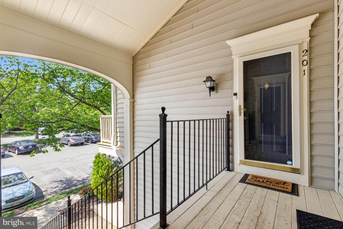 8214 WINSTEAD PL #201, MANASSAS, Virginia 20109, 2 Bedrooms Bedrooms, ,1 BathroomBathrooms,Residential,For sale,8214 WINSTEAD PL #201,VAPW2093146 MLS # VAPW2093146