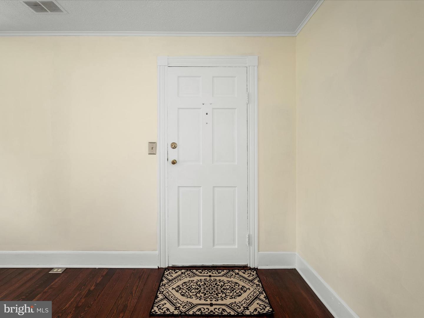 205 LIBERTY ST, BERRYVILLE, Virginia 22611, 2 Bedrooms Bedrooms, ,1 BathroomBathrooms,Residential,For sale,205 LIBERTY ST,VACL2003646 MLS # VACL2003646