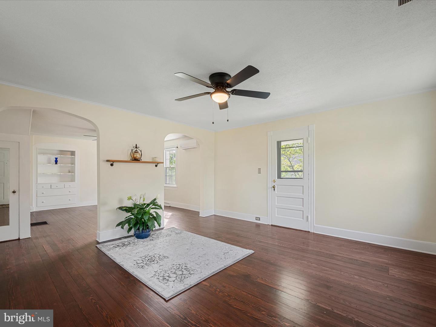 205 LIBERTY ST, BERRYVILLE, Virginia 22611, 2 Bedrooms Bedrooms, ,1 BathroomBathrooms,Residential,For sale,205 LIBERTY ST,VACL2003646 MLS # VACL2003646
