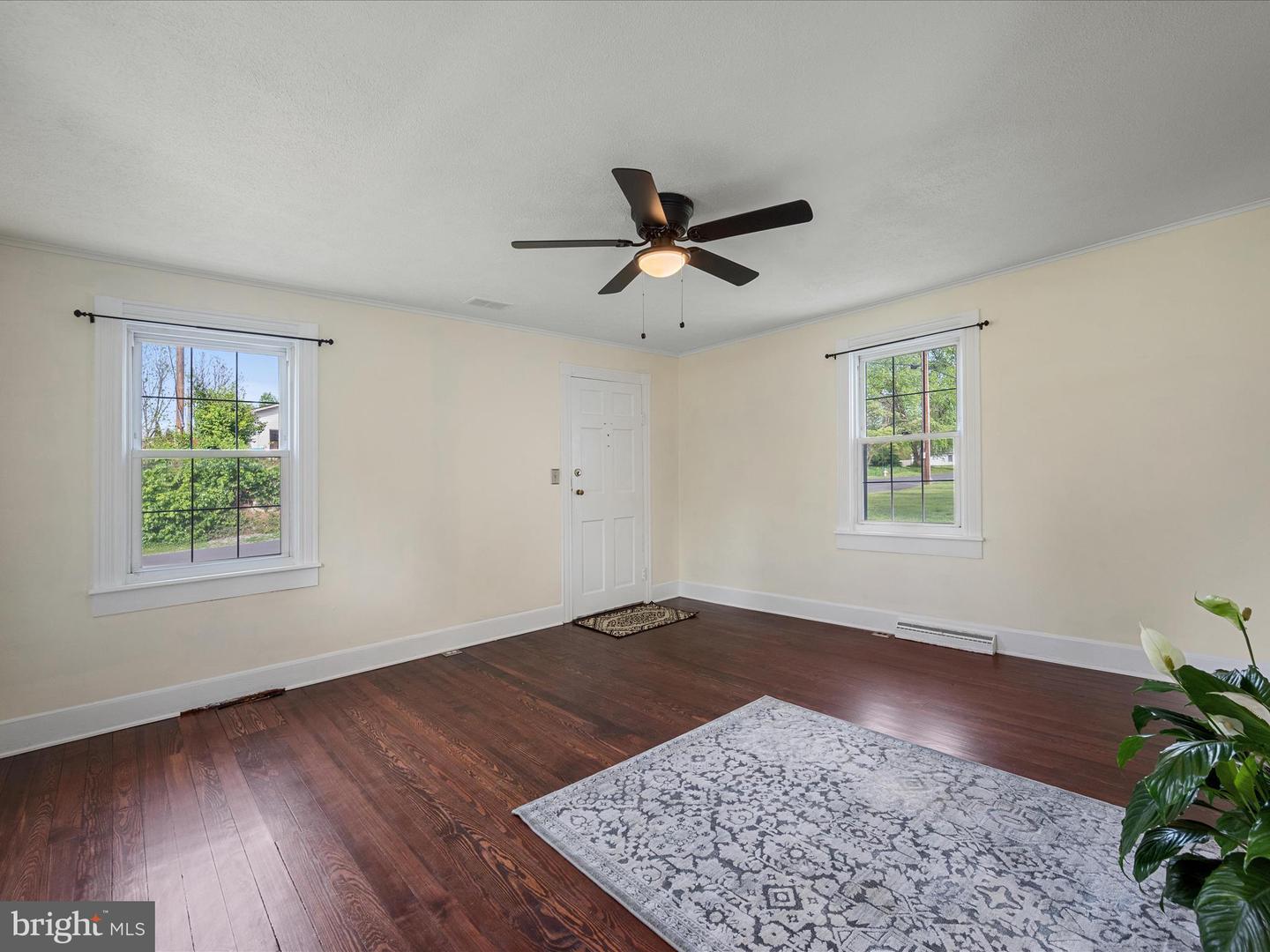 205 LIBERTY ST, BERRYVILLE, Virginia 22611, 2 Bedrooms Bedrooms, ,1 BathroomBathrooms,Residential,For sale,205 LIBERTY ST,VACL2003646 MLS # VACL2003646
