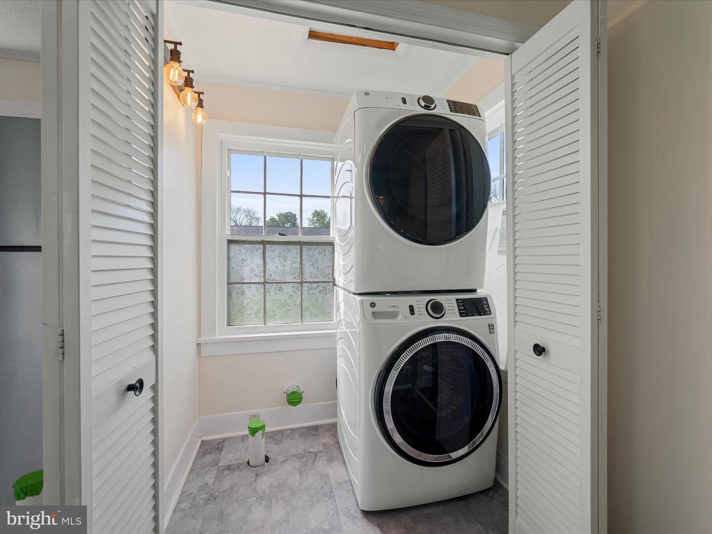 205 LIBERTY ST, BERRYVILLE, Virginia 22611, 2 Bedrooms Bedrooms, ,1 BathroomBathrooms,Residential,For sale,205 LIBERTY ST,VACL2003646 MLS # VACL2003646