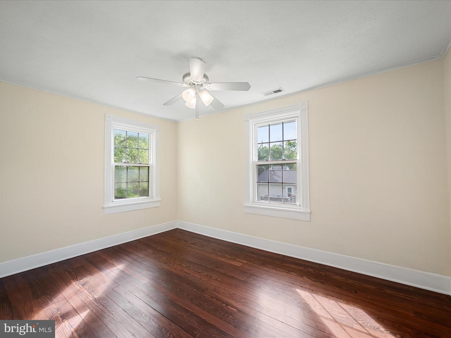205 LIBERTY ST, BERRYVILLE, Virginia 22611, 2 Bedrooms Bedrooms, ,1 BathroomBathrooms,Residential,For sale,205 LIBERTY ST,VACL2003646 MLS # VACL2003646