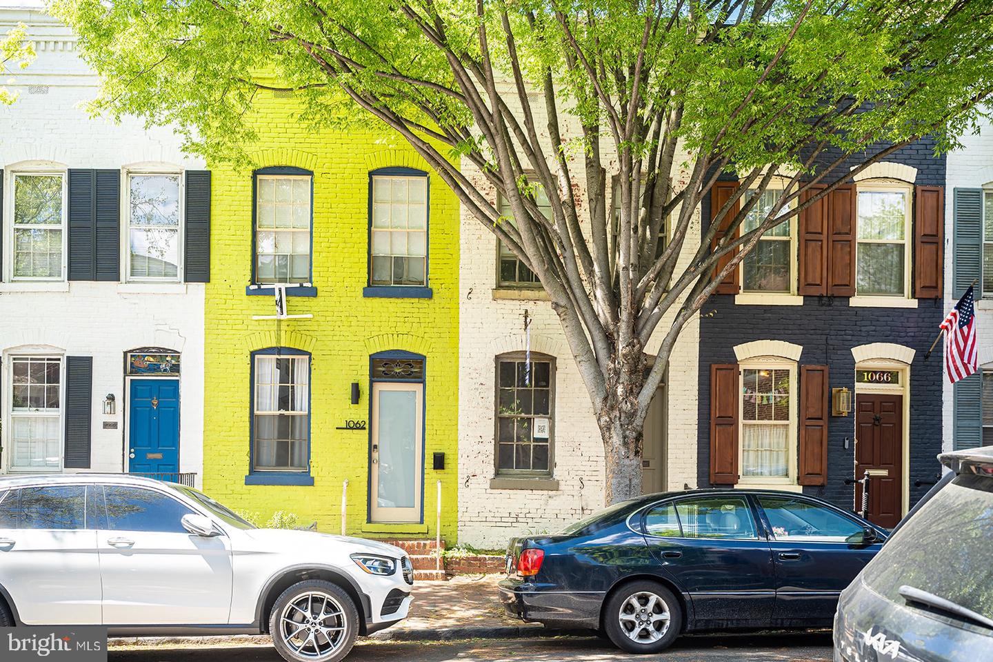 1062 | 1064 THOMAS JEFFERSON ST NW, WASHINGTON, District Of Columbia 20007, 2 Bedrooms Bedrooms, ,1 BathroomBathrooms,Residential,For sale,1062 | 1064 THOMAS JEFFERSON ST NW,DCDC2197686 MLS # DCDC2197686