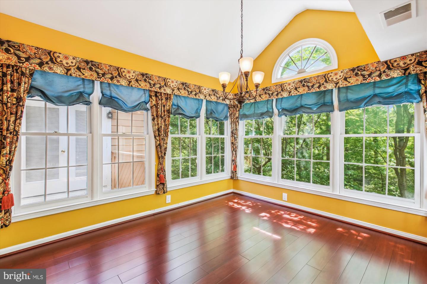 1539 CHURCH HILL PL, RESTON, Virginia 20194, 3 Bedrooms Bedrooms, ,3 BathroomsBathrooms,Residential,For sale,1539 CHURCH HILL PL,VAFX2236886 MLS # VAFX2236886