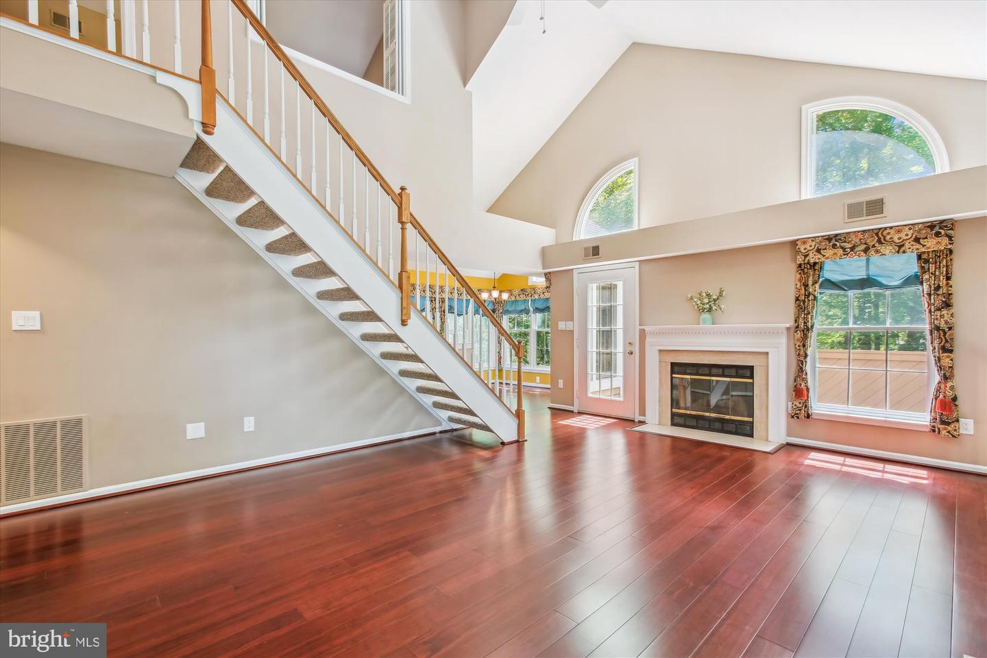 1539 CHURCH HILL PL, RESTON, Virginia 20194, 3 Bedrooms Bedrooms, ,3 BathroomsBathrooms,Residential,For sale,1539 CHURCH HILL PL,VAFX2236886 MLS # VAFX2236886