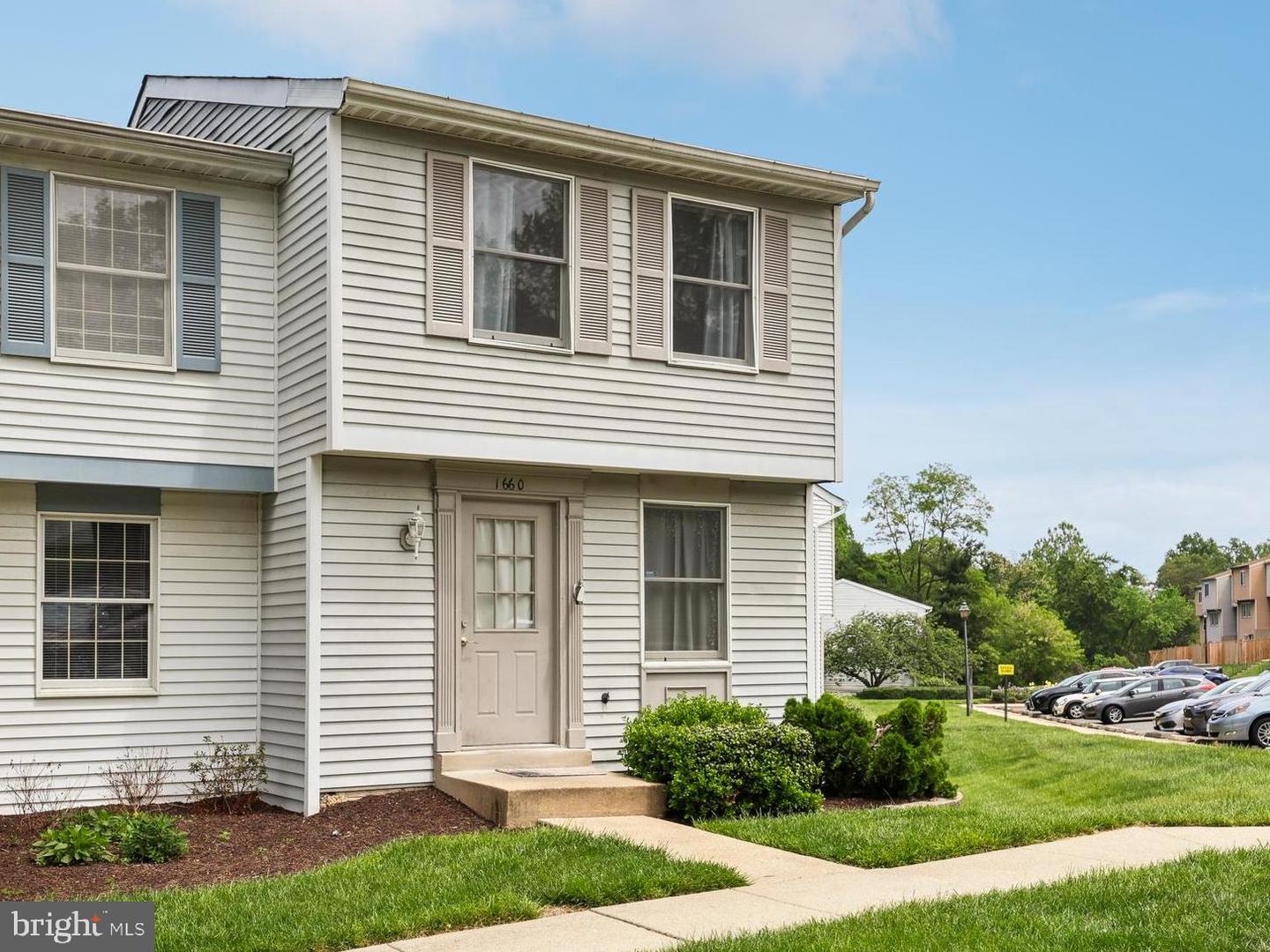 1660 THENIA PL, WOODBRIDGE, Virginia 22192, 2 Bedrooms Bedrooms, ,1 BathroomBathrooms,Residential,For sale,1660 THENIA PL,VAPW2093258 MLS # VAPW2093258