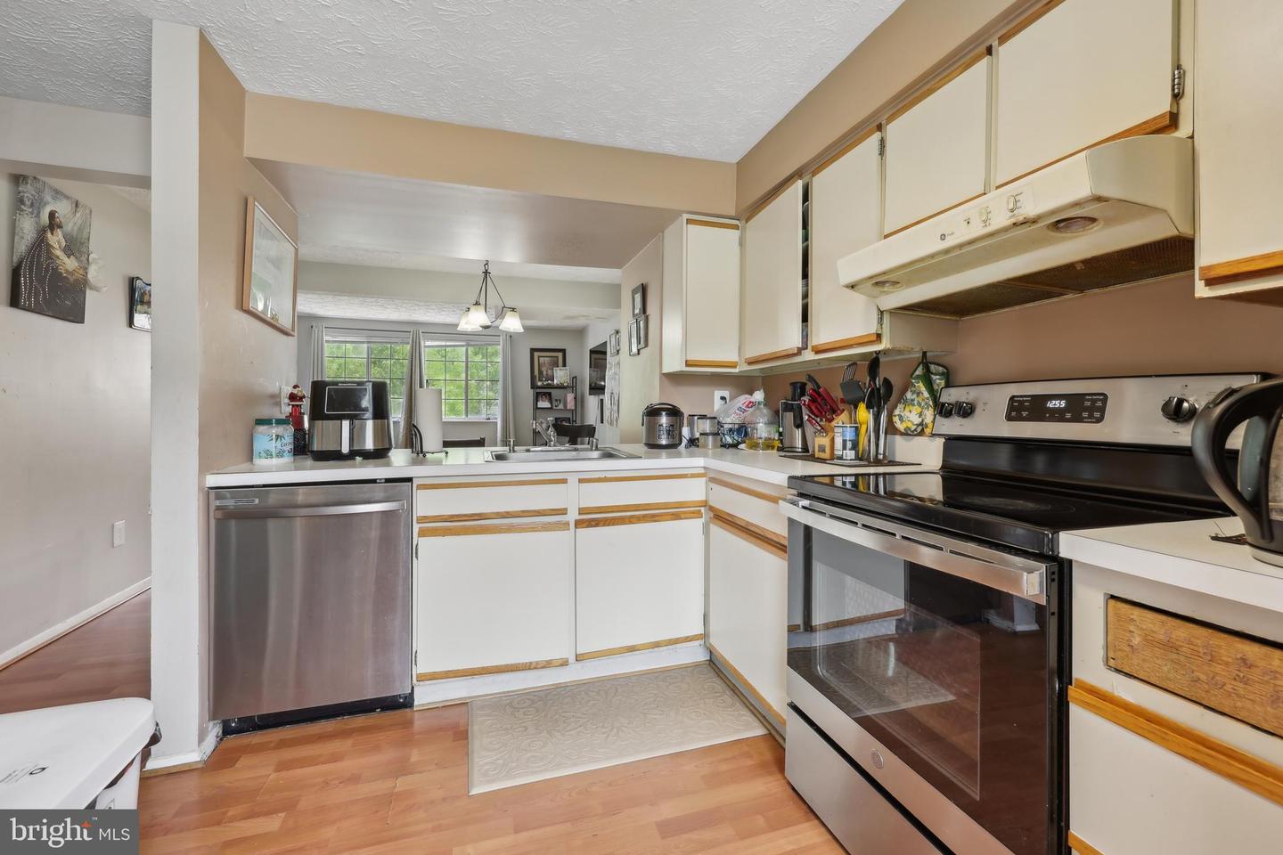 1660 THENIA PL, WOODBRIDGE, Virginia 22192, 2 Bedrooms Bedrooms, ,1 BathroomBathrooms,Residential,For sale,1660 THENIA PL,VAPW2093258 MLS # VAPW2093258