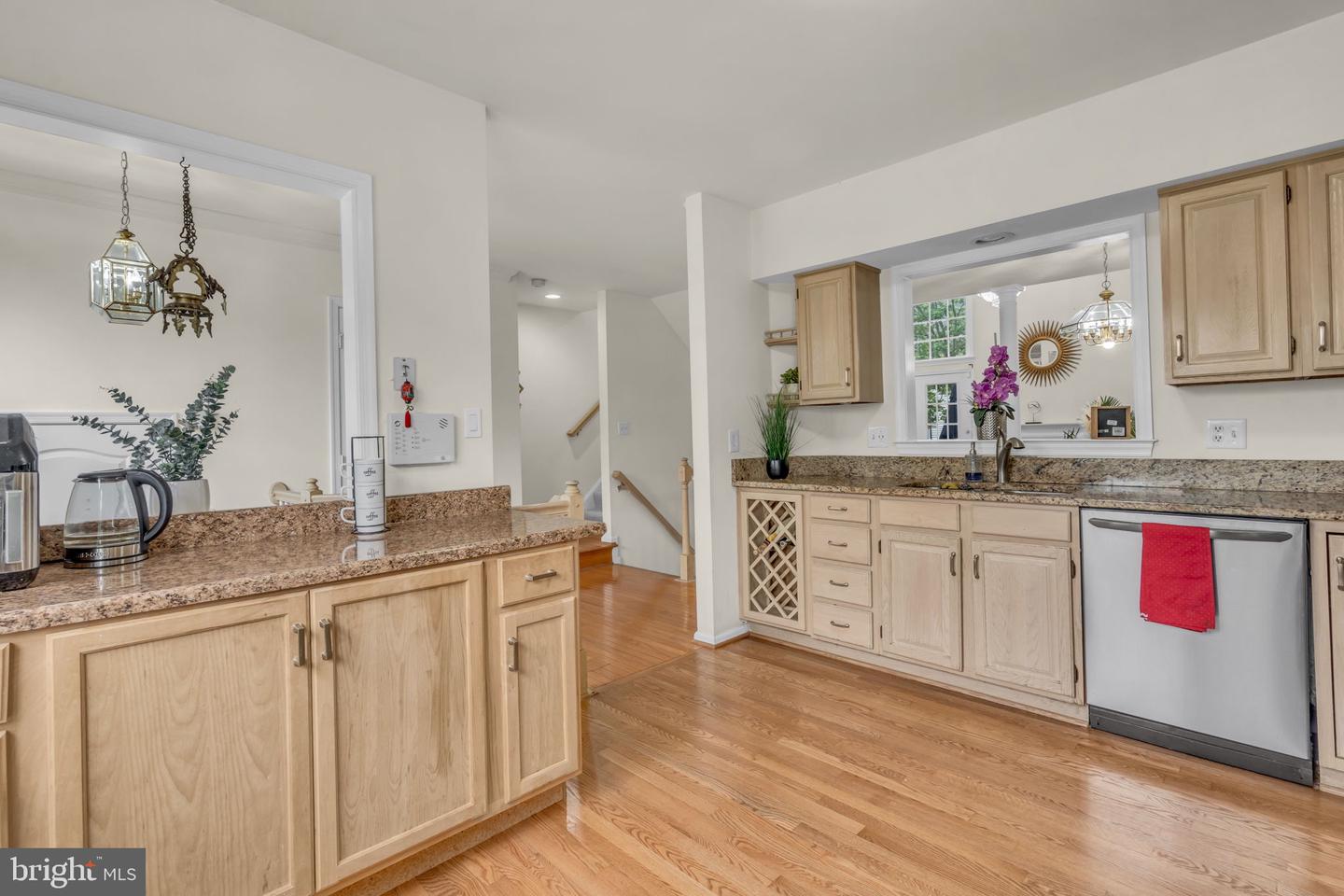 14605 CREEK VALLEY CT, CENTREVILLE, Virginia 20120, 4 Bedrooms Bedrooms, ,3 BathroomsBathrooms,Residential,For sale,14605 CREEK VALLEY CT,VAFX2236934 MLS # VAFX2236934