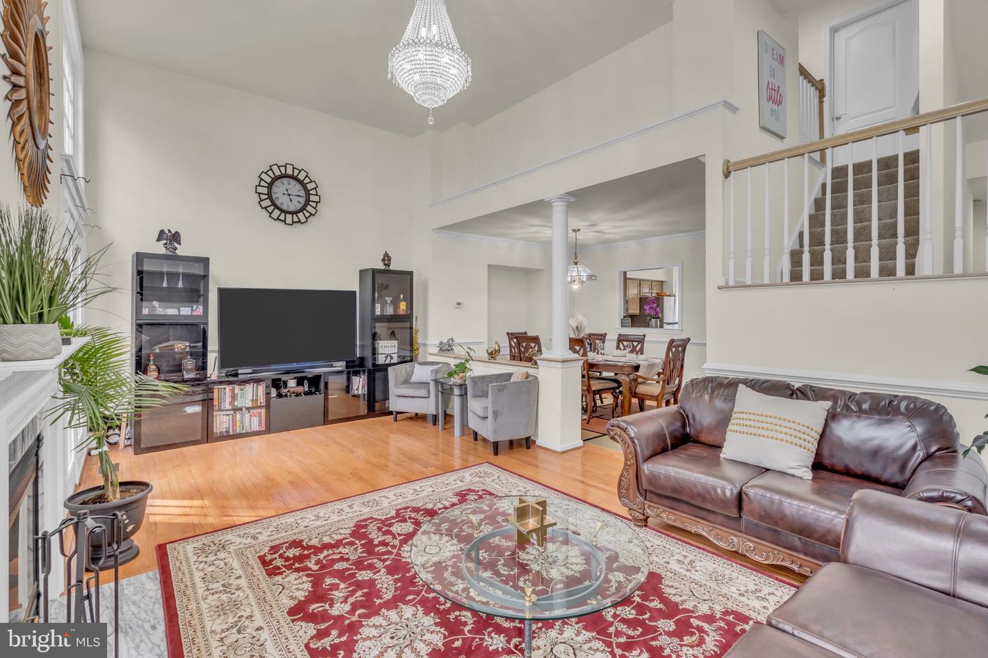 14605 CREEK VALLEY CT, CENTREVILLE, Virginia 20120, 4 Bedrooms Bedrooms, ,3 BathroomsBathrooms,Residential,For sale,14605 CREEK VALLEY CT,VAFX2236934 MLS # VAFX2236934