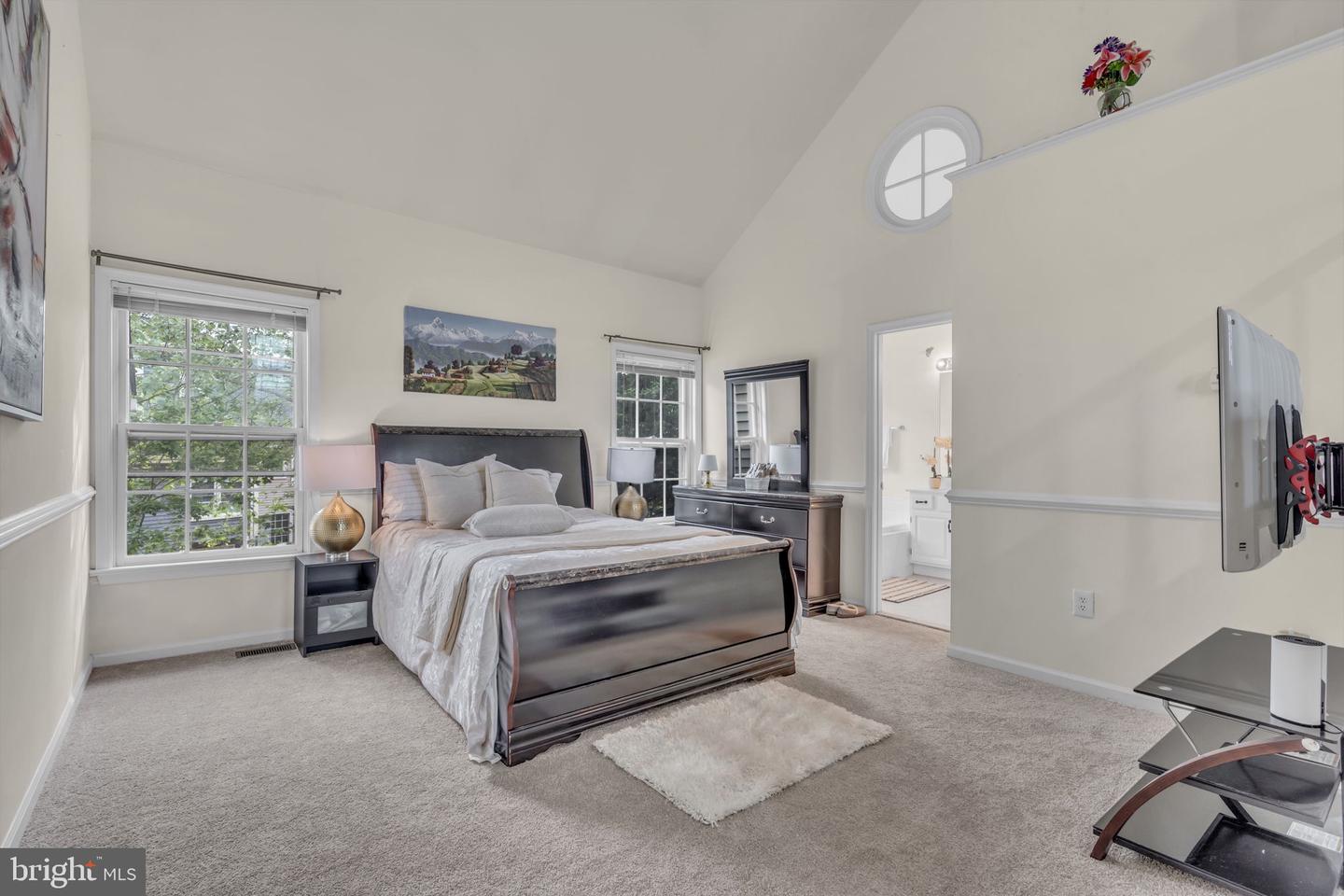 14605 CREEK VALLEY CT, CENTREVILLE, Virginia 20120, 4 Bedrooms Bedrooms, ,3 BathroomsBathrooms,Residential,For sale,14605 CREEK VALLEY CT,VAFX2236934 MLS # VAFX2236934